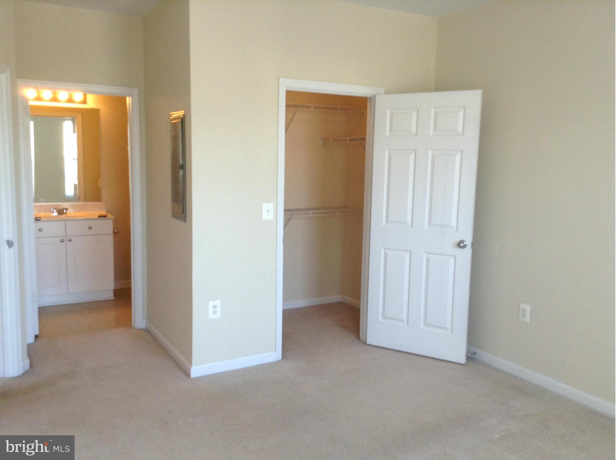 FAIRFAX RIDGE - Residential Lease