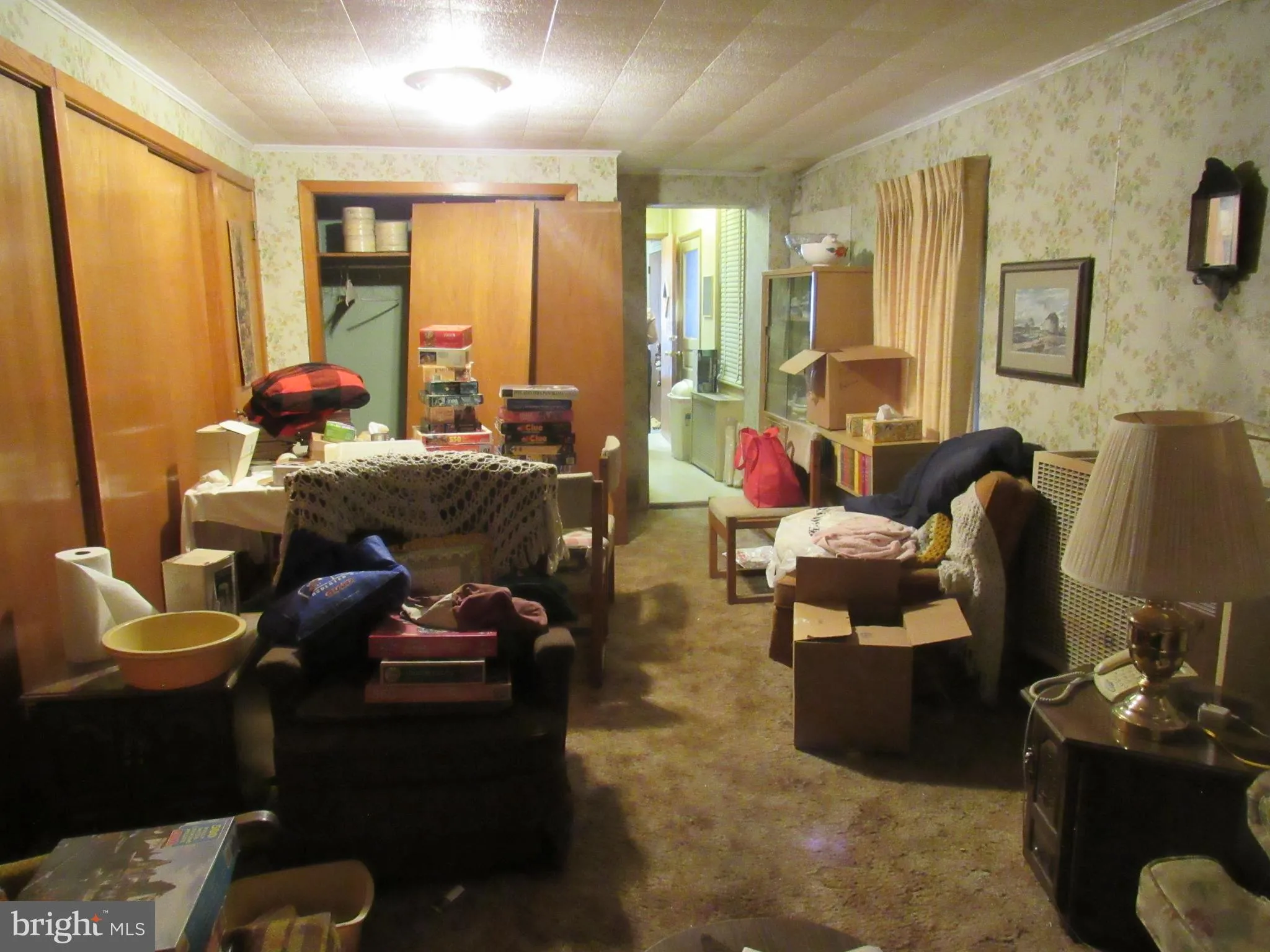 York, Pennsylvania 17401, United States, 5 Bedrooms Bedrooms, ,Residential,Pending,208146