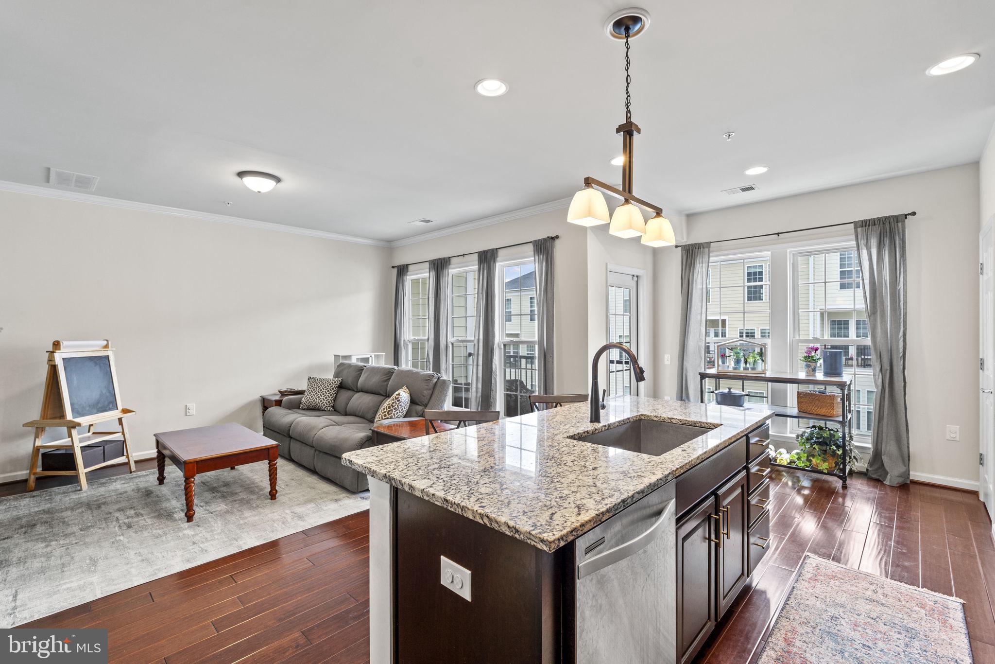 TOWNES AT GOOSE CREEK VILLAGE - Residential