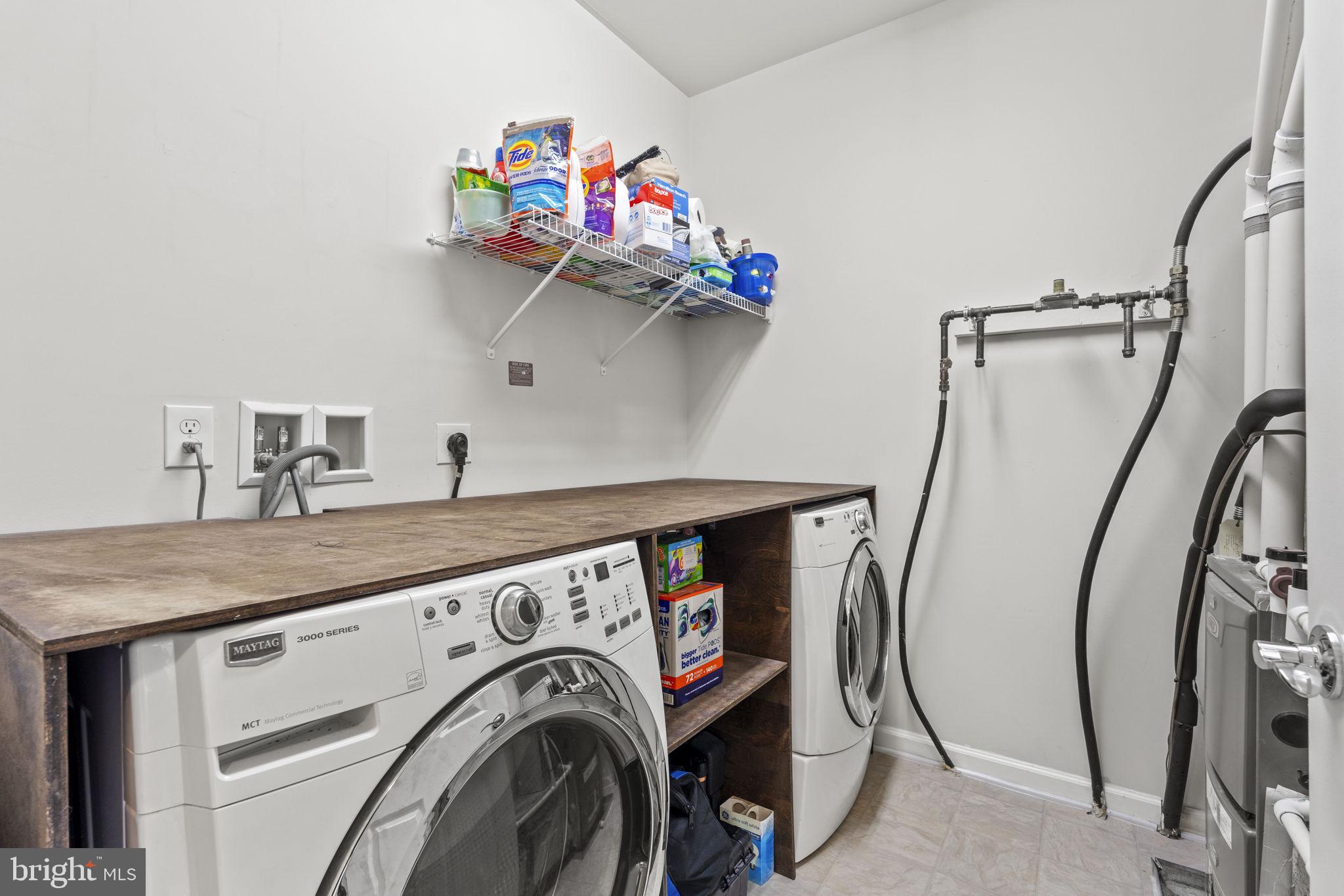 TOWNES AT GOOSE CREEK VILLAGE - Residential