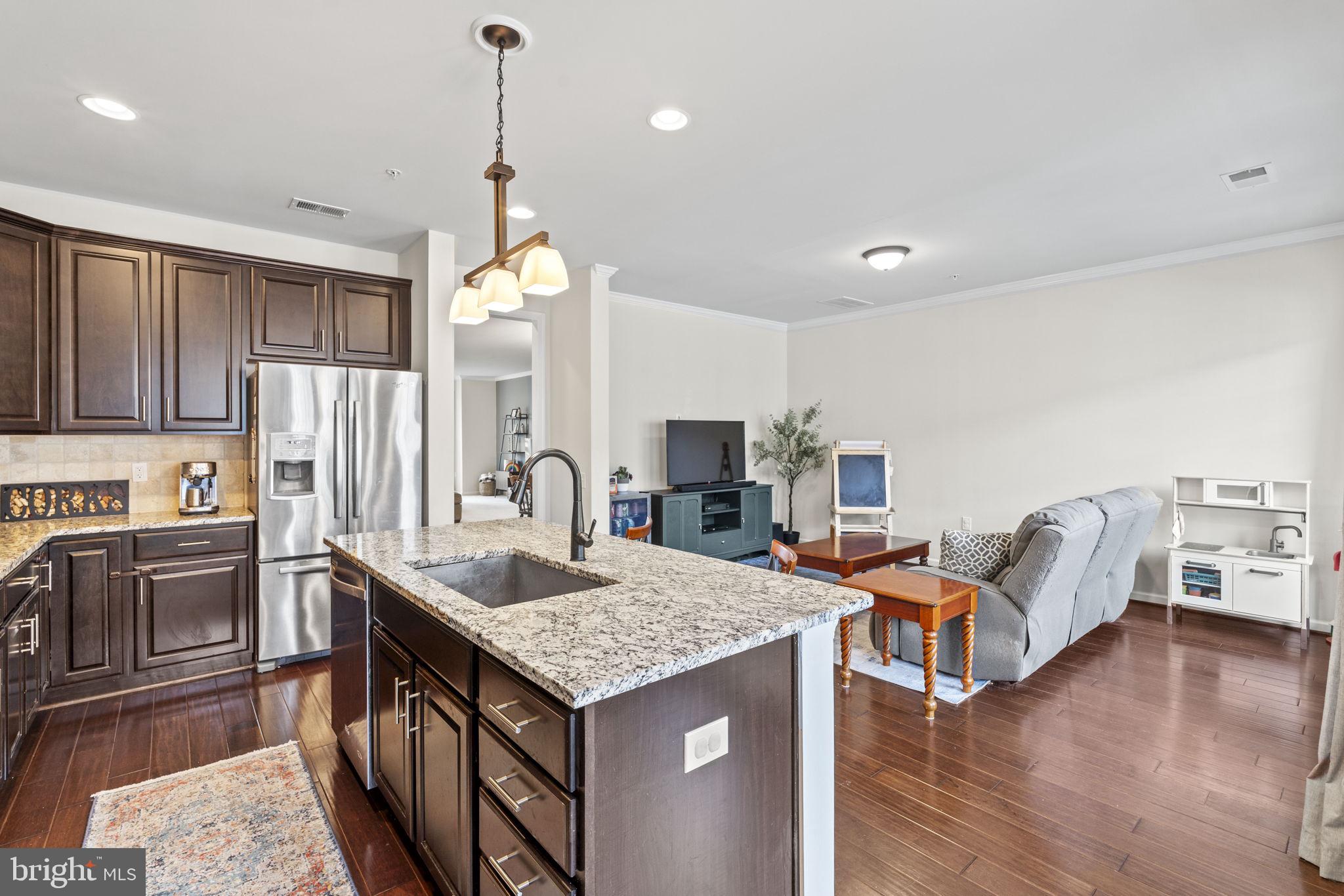 TOWNES AT GOOSE CREEK VILLAGE - Residential