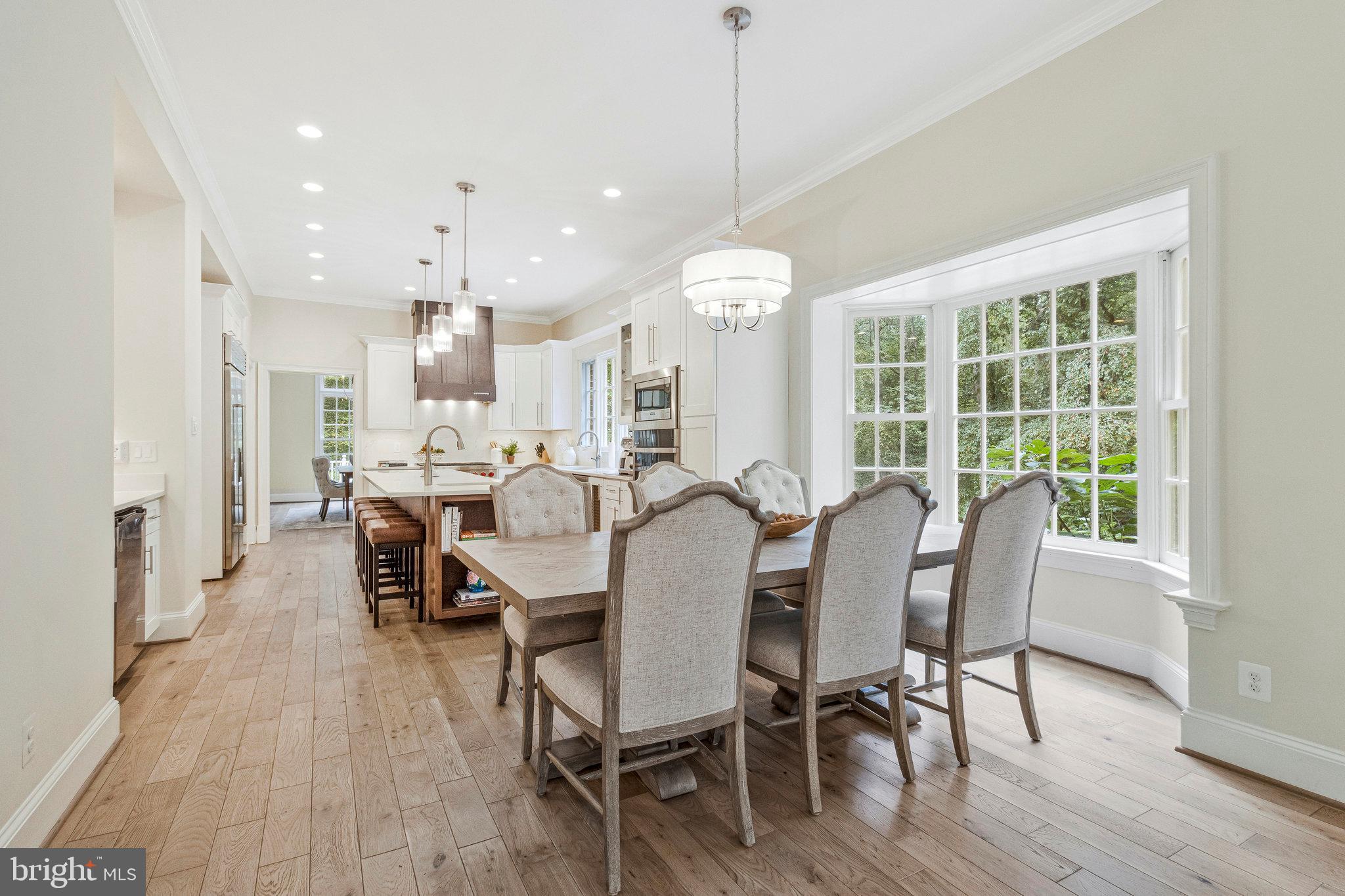 FALCON RIDGE - Residential