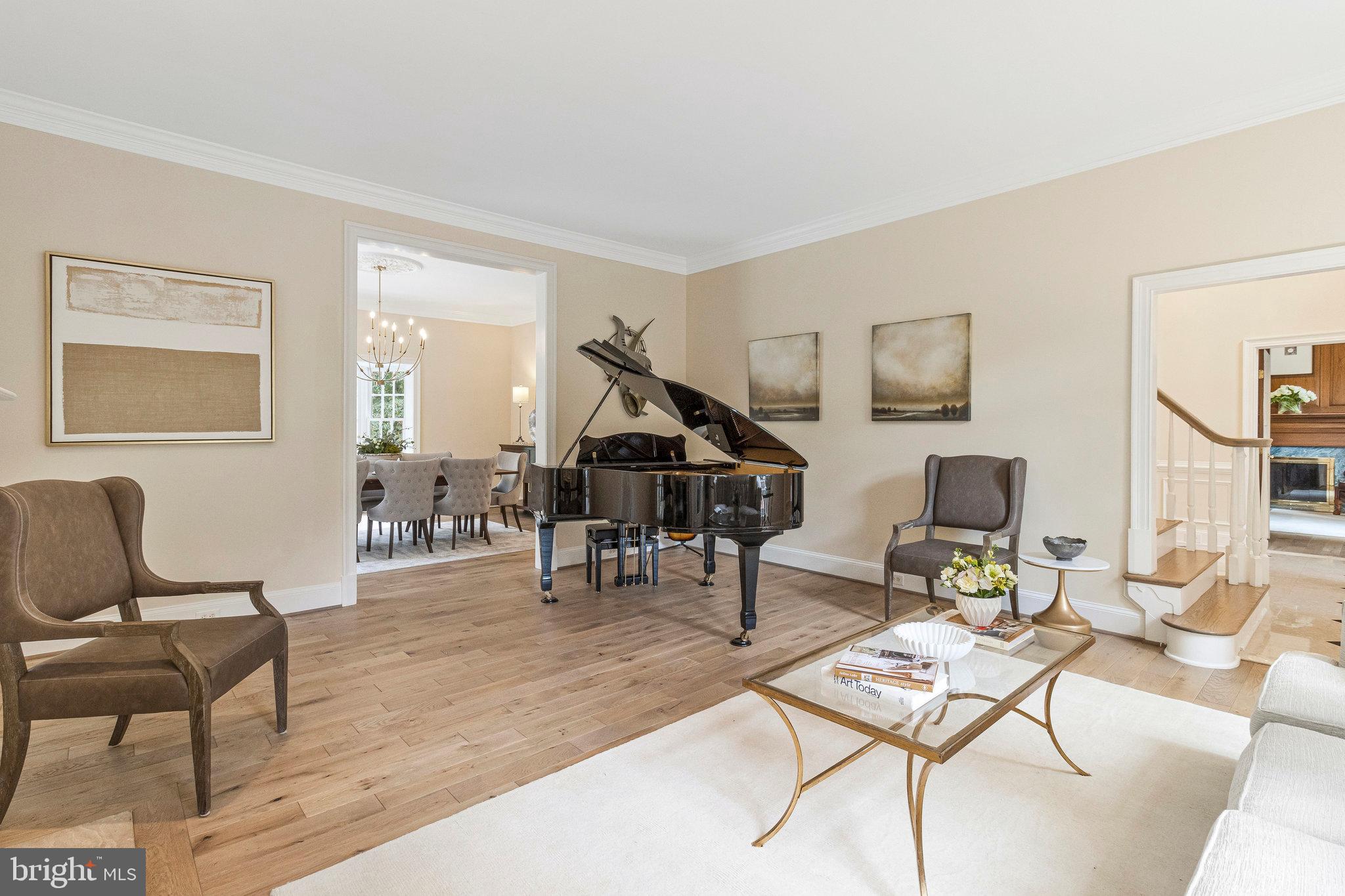 FALCON RIDGE - Residential