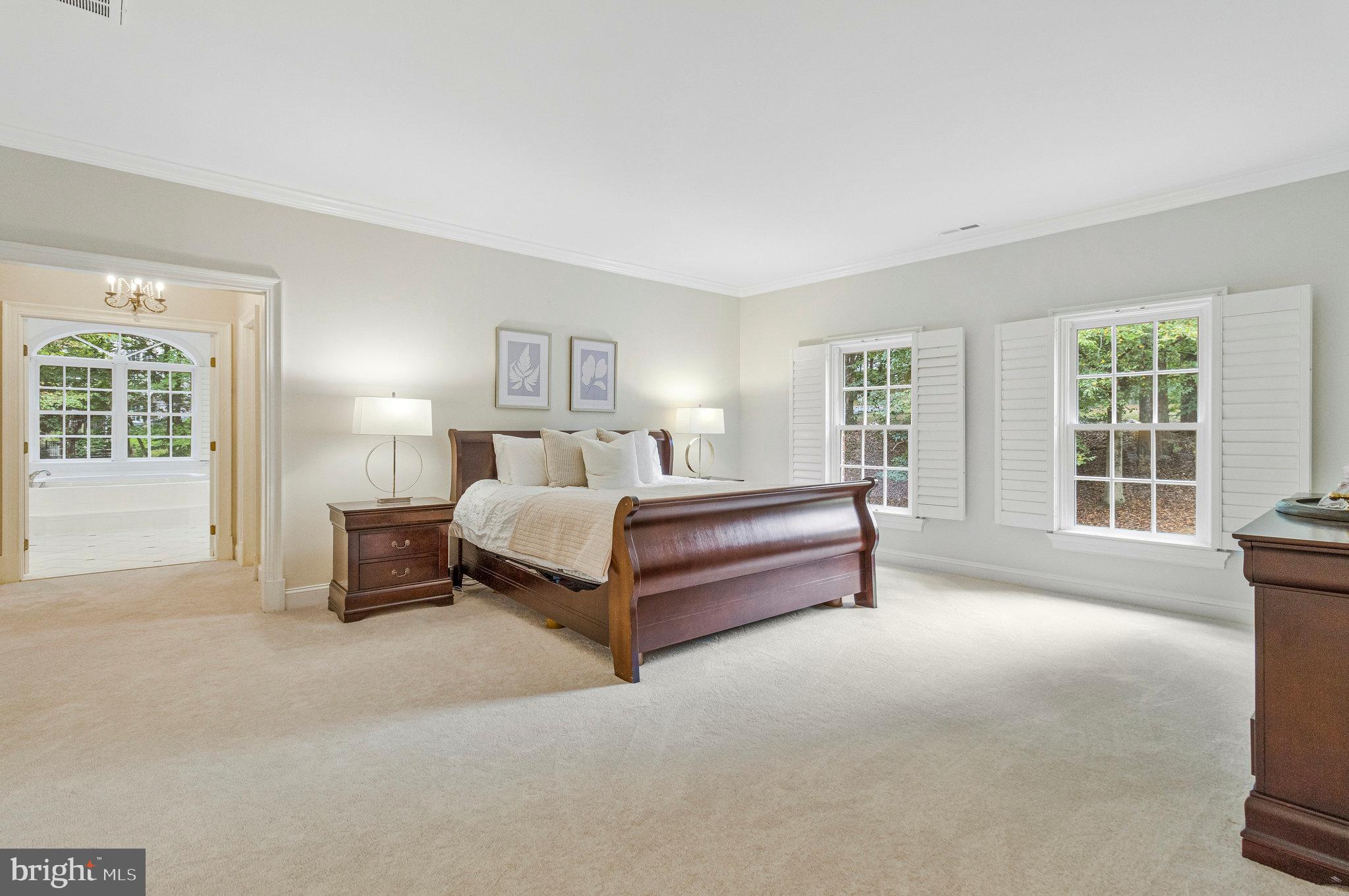 FALCON RIDGE - Residential