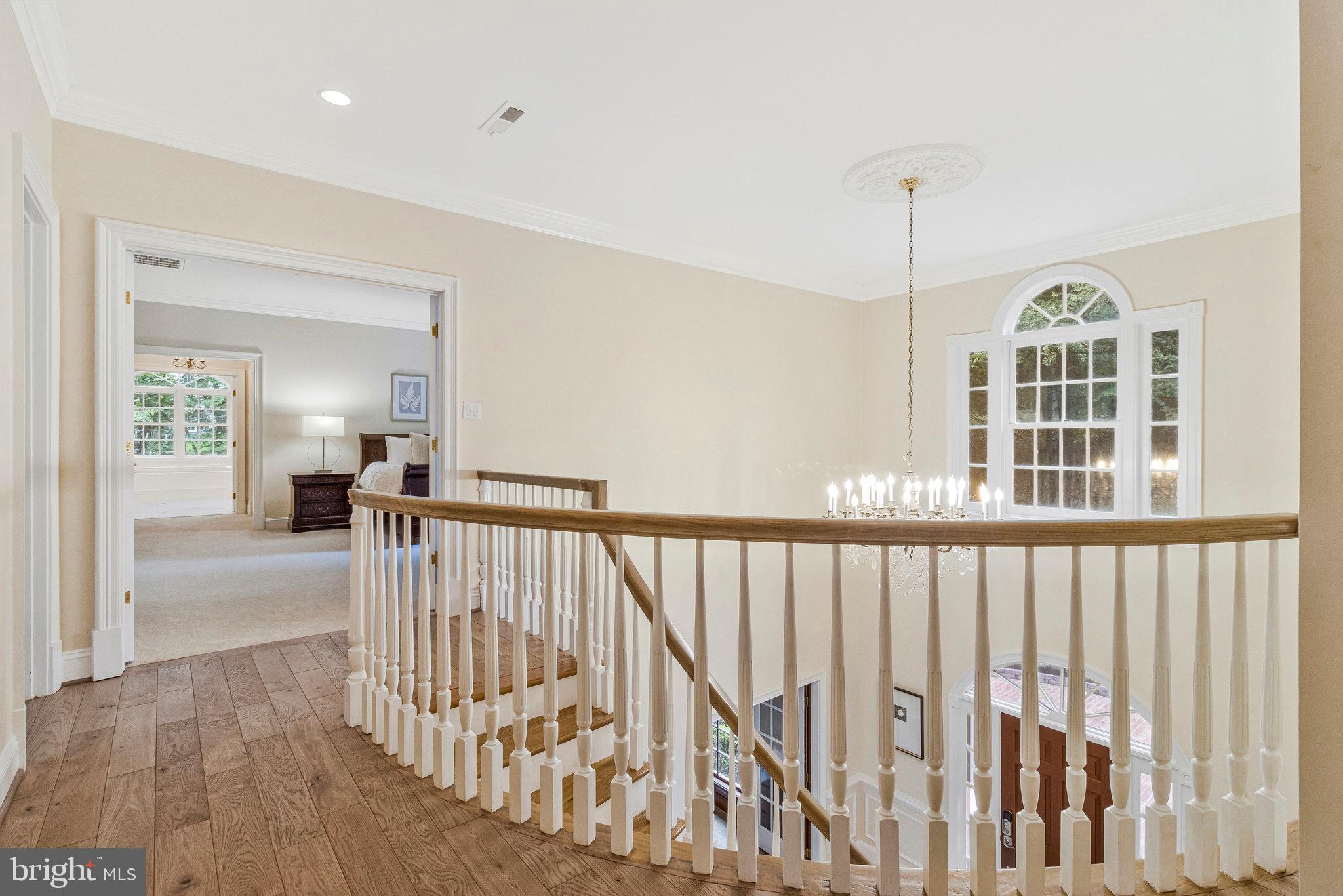 FALCON RIDGE - Residential