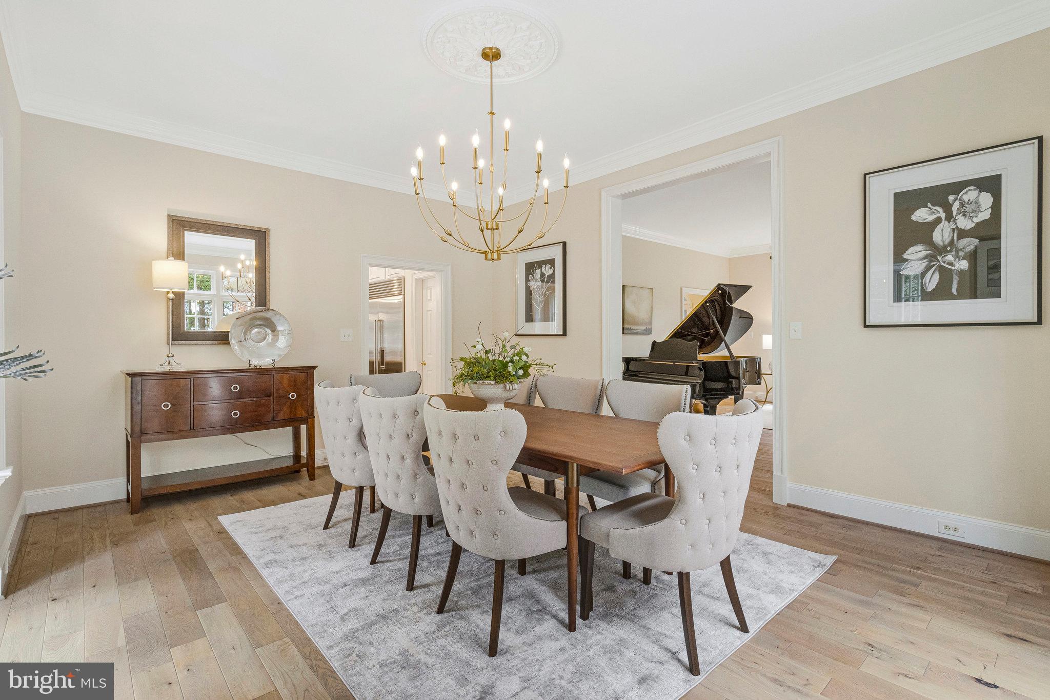 FALCON RIDGE - Residential