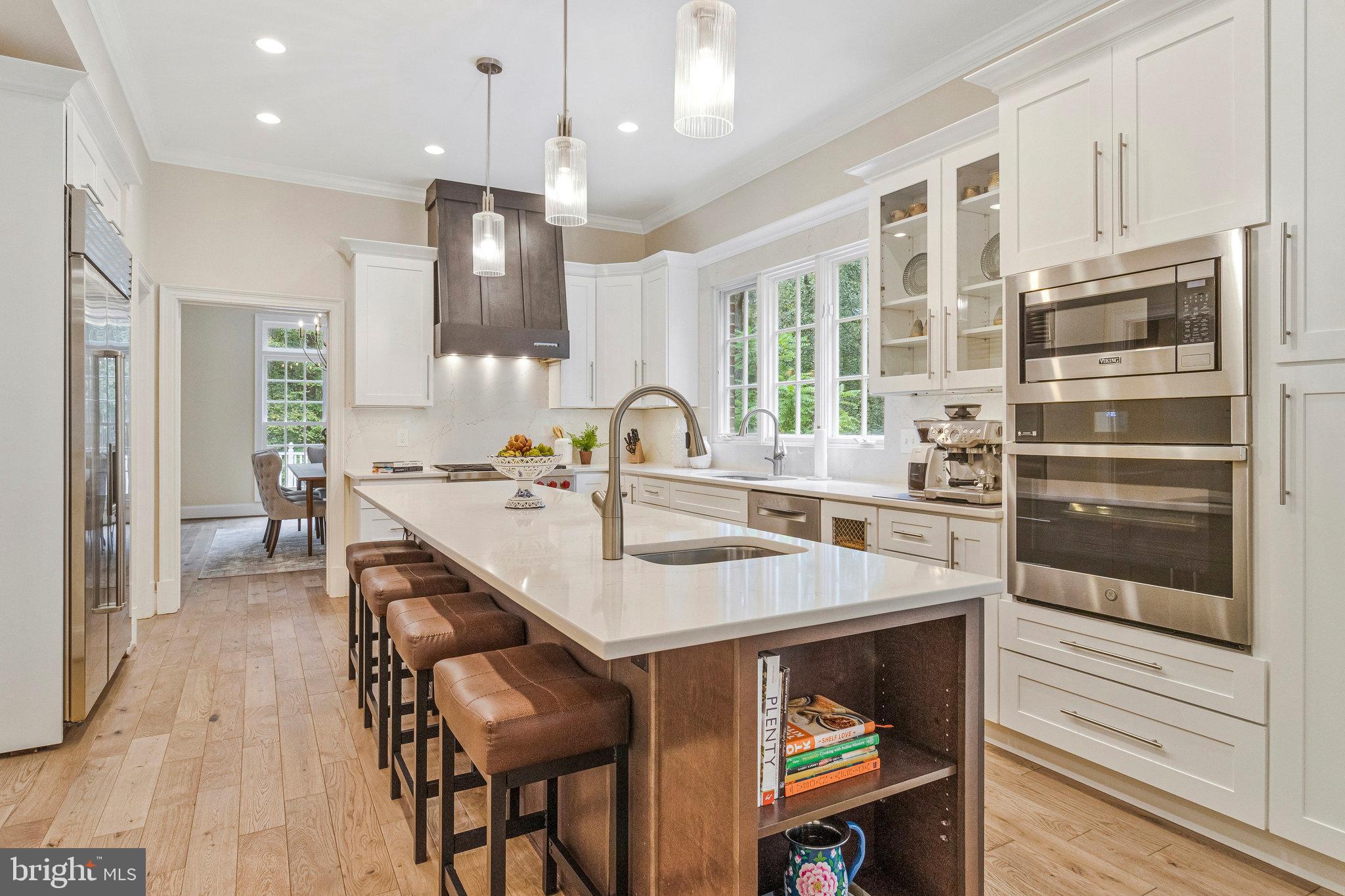 FALCON RIDGE - Residential