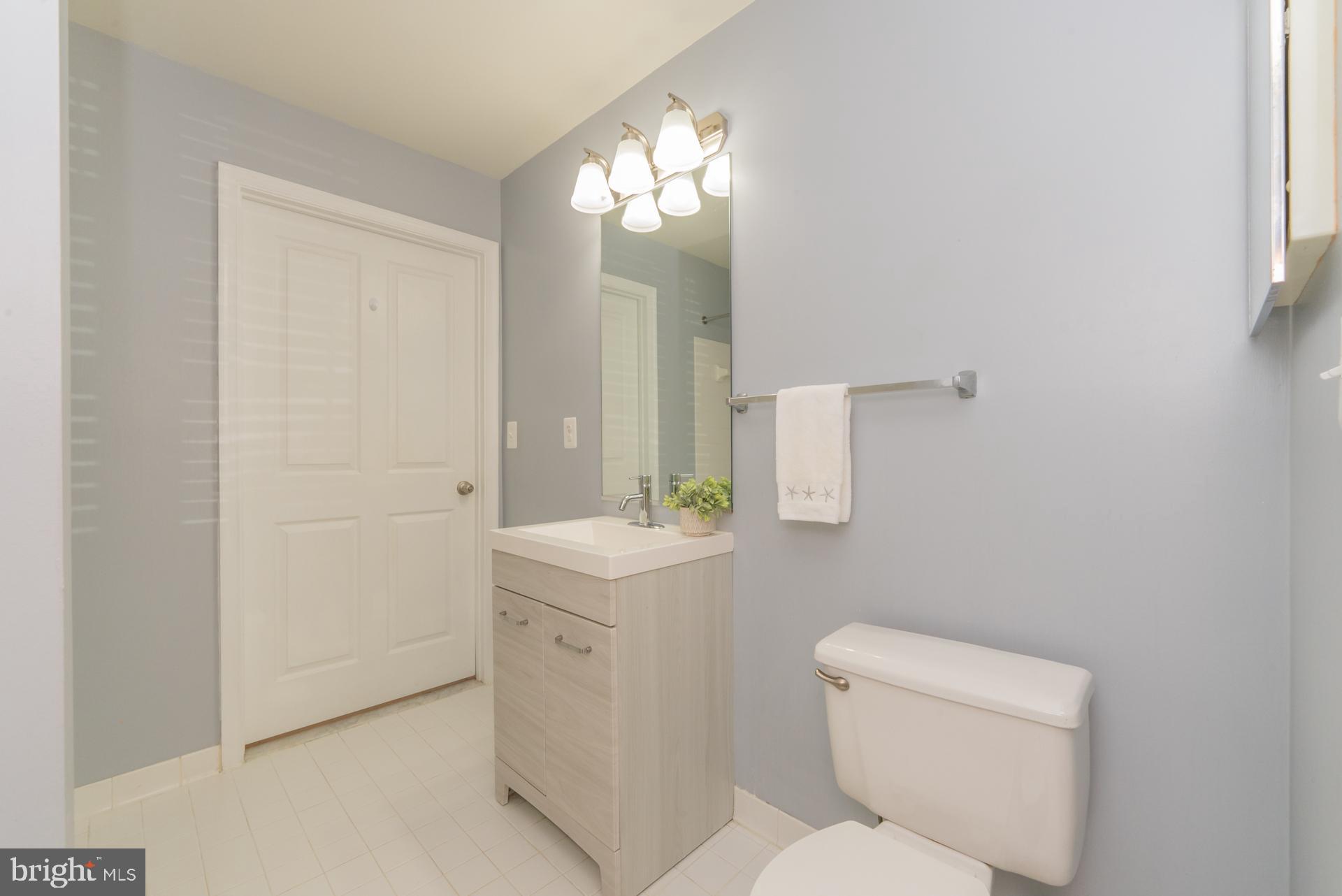 FAIRMONT - Residential Lease