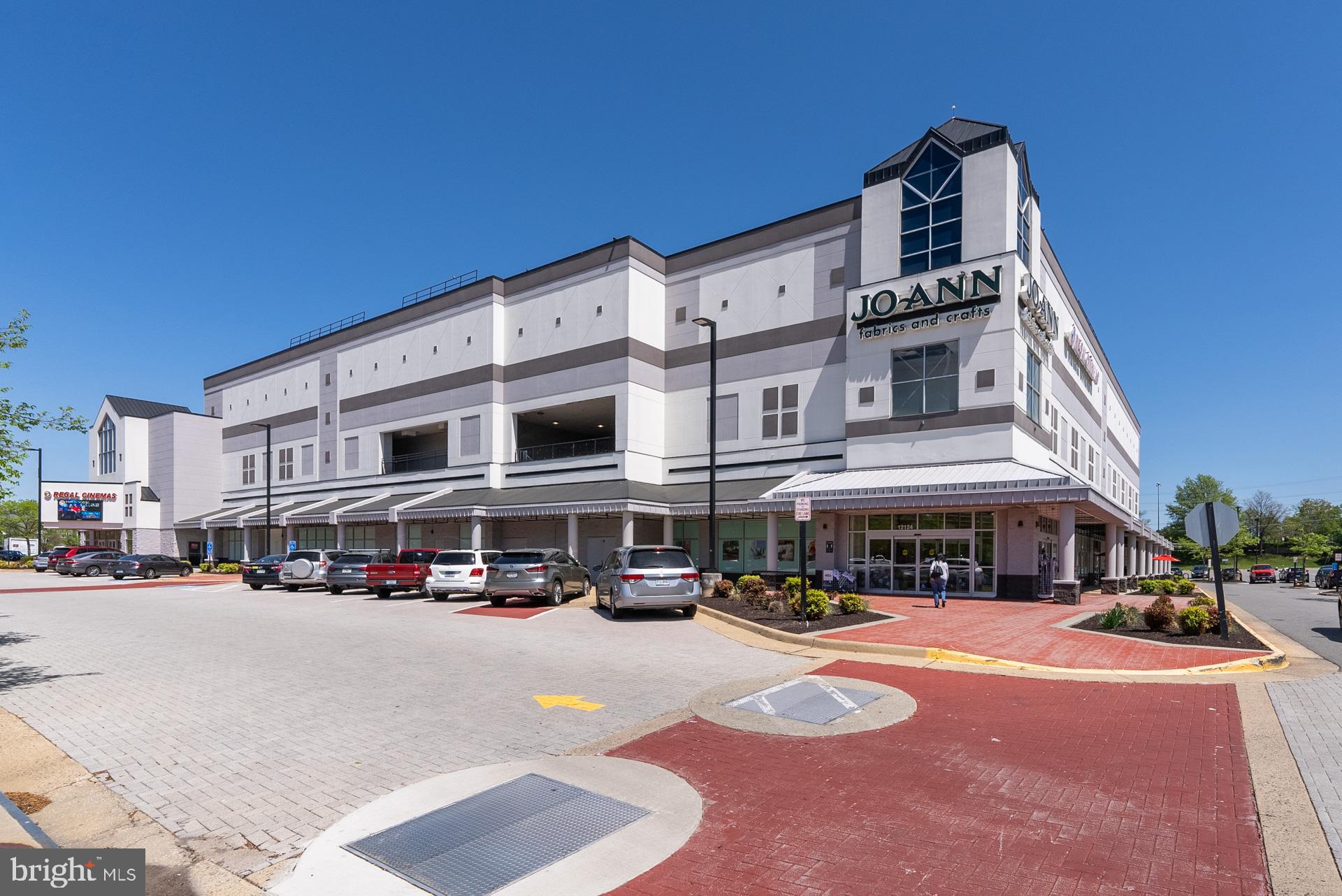 FAIRMONT - Residential Lease