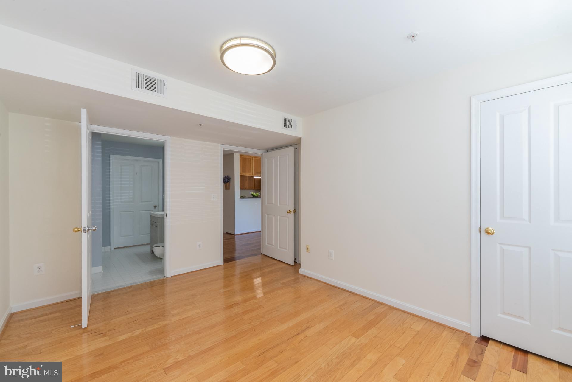 FAIRMONT - Residential Lease