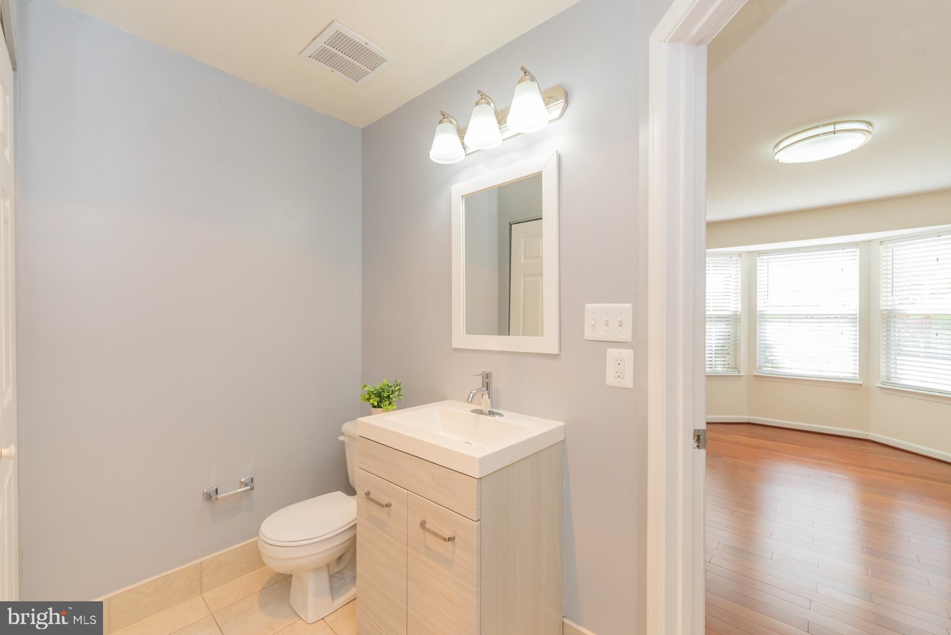 FAIRMONT - Residential Lease