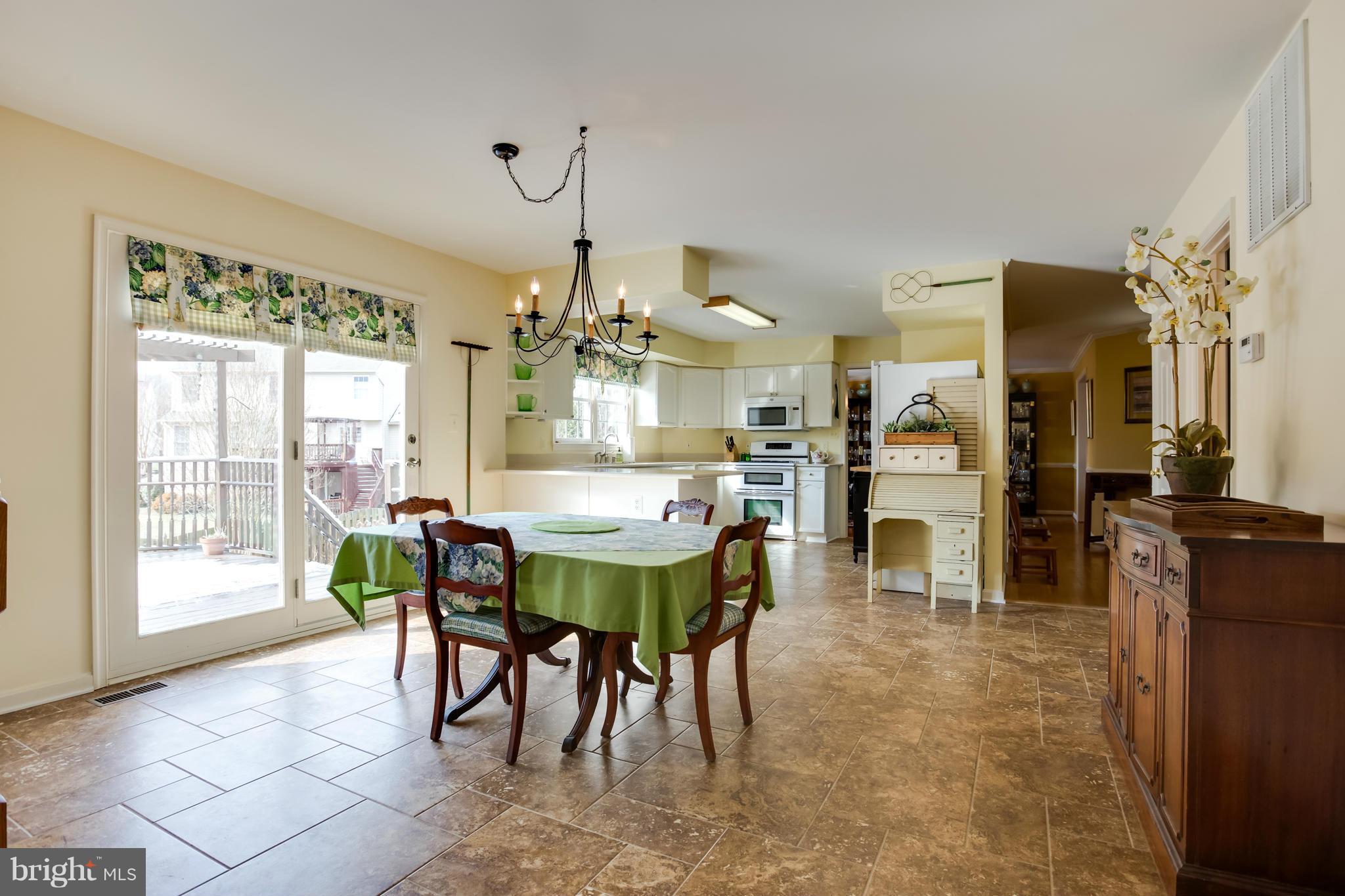 AUSTIN RIDGE - Residential