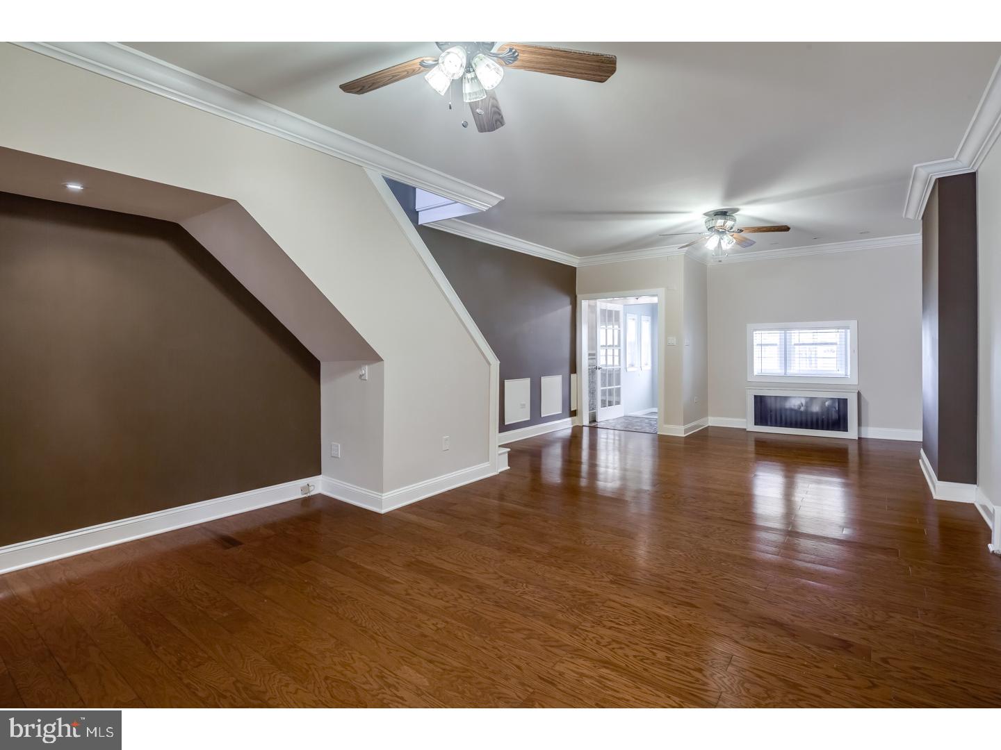 PORT RICHMOND - Residential