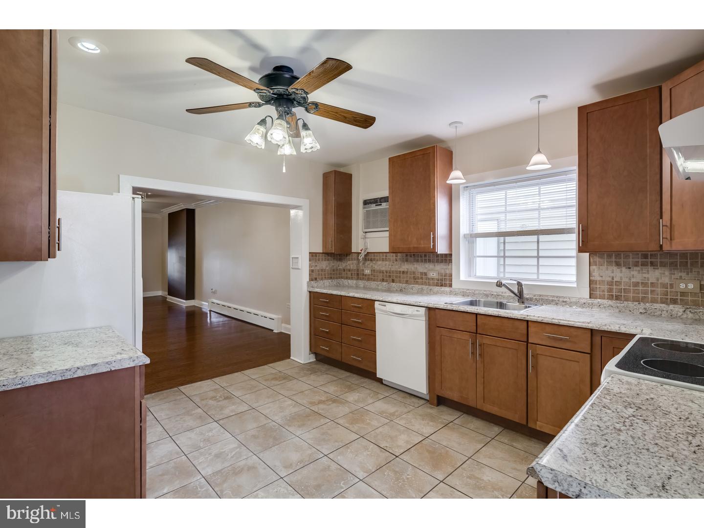 PORT RICHMOND - Residential