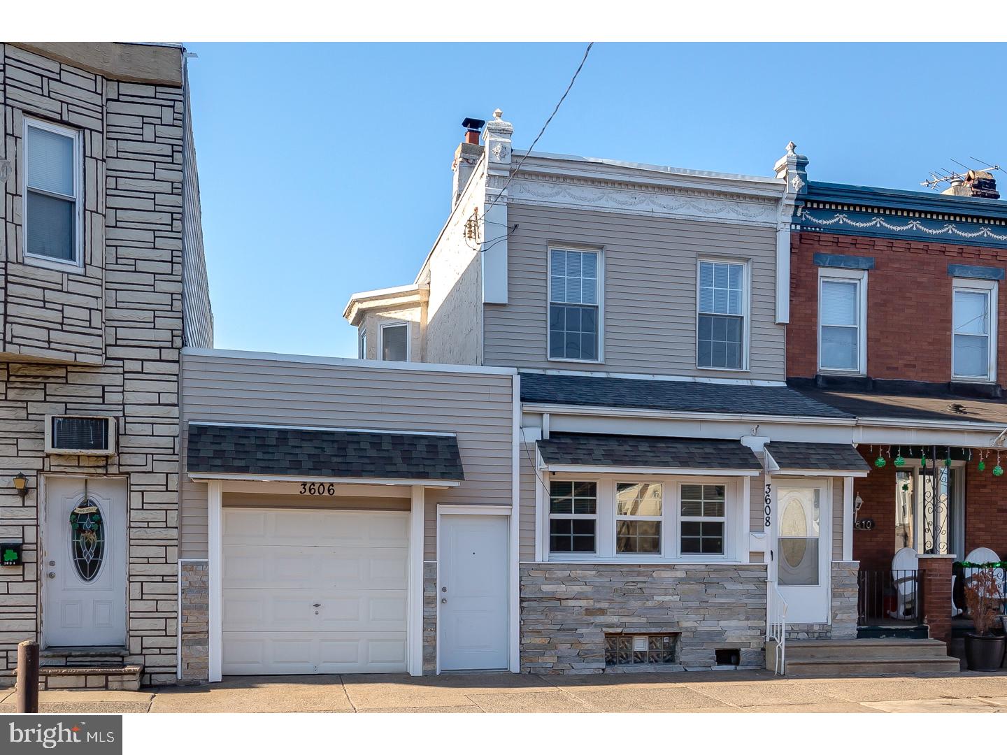 PORT RICHMOND - Residential