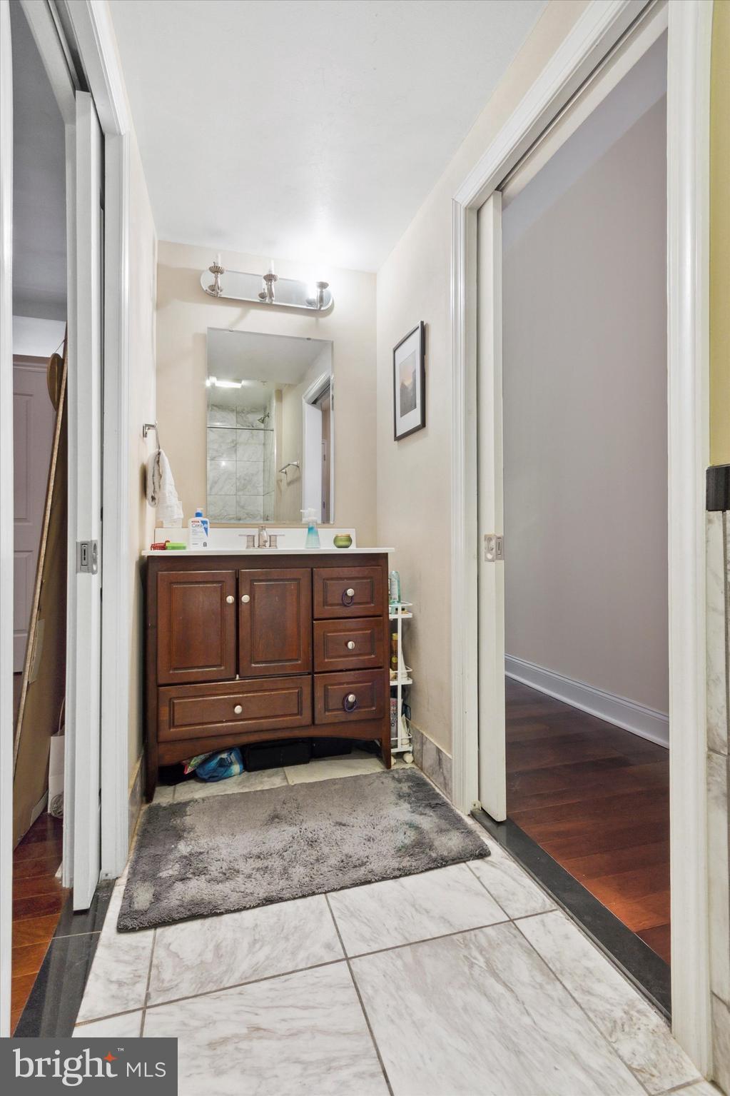 OLD CITY - Residential Lease