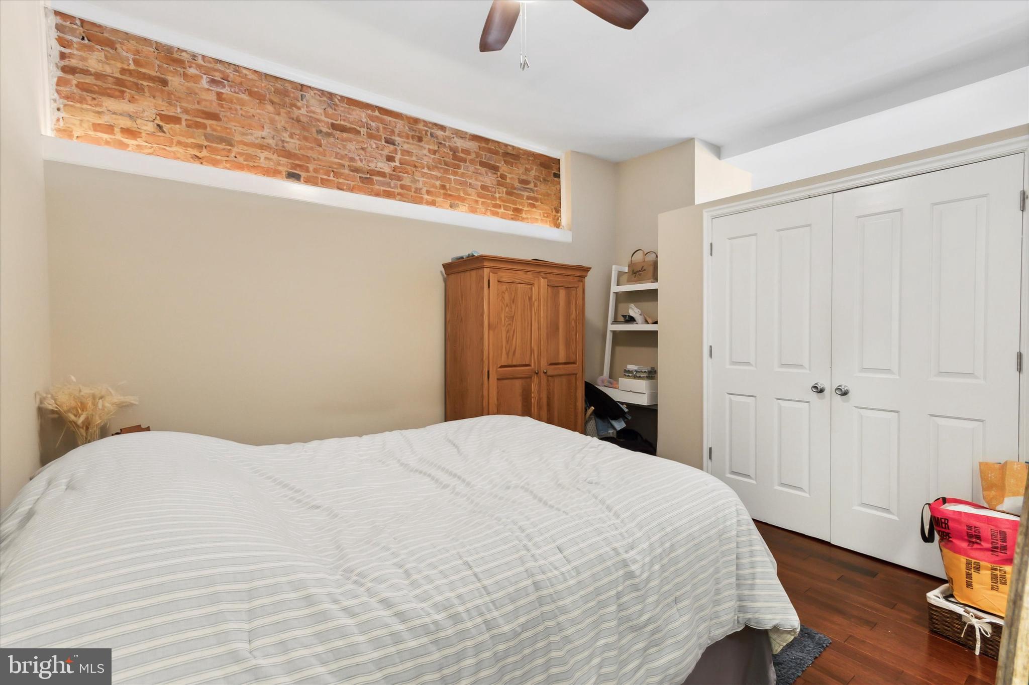 OLD CITY - Residential Lease