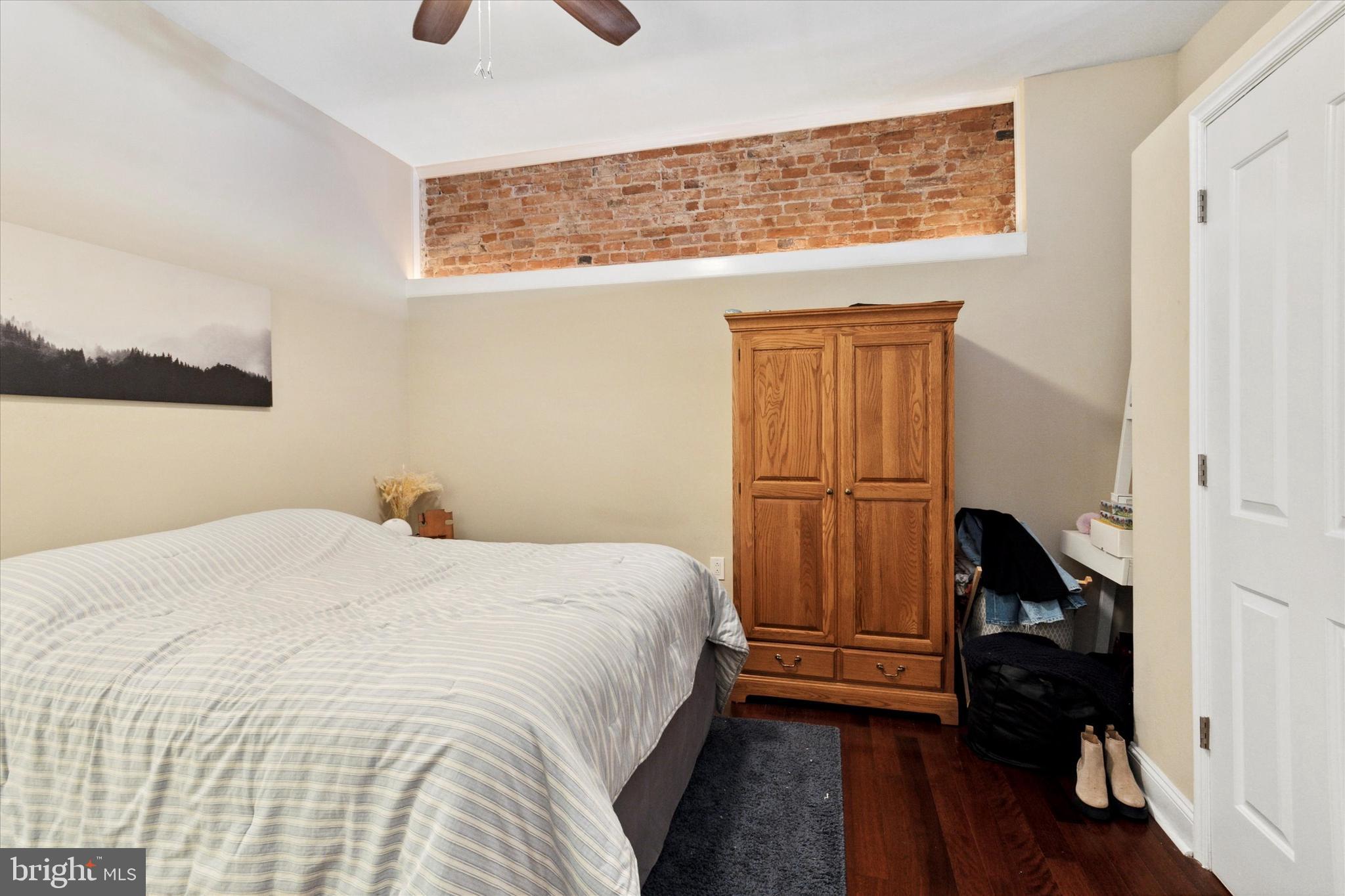 OLD CITY - Residential Lease