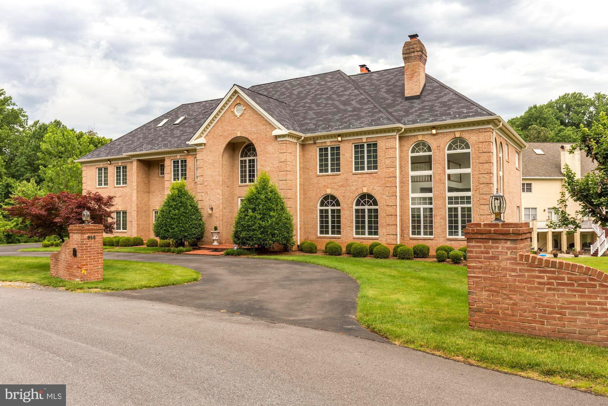 BEAUFORT PARK - Residential Lease