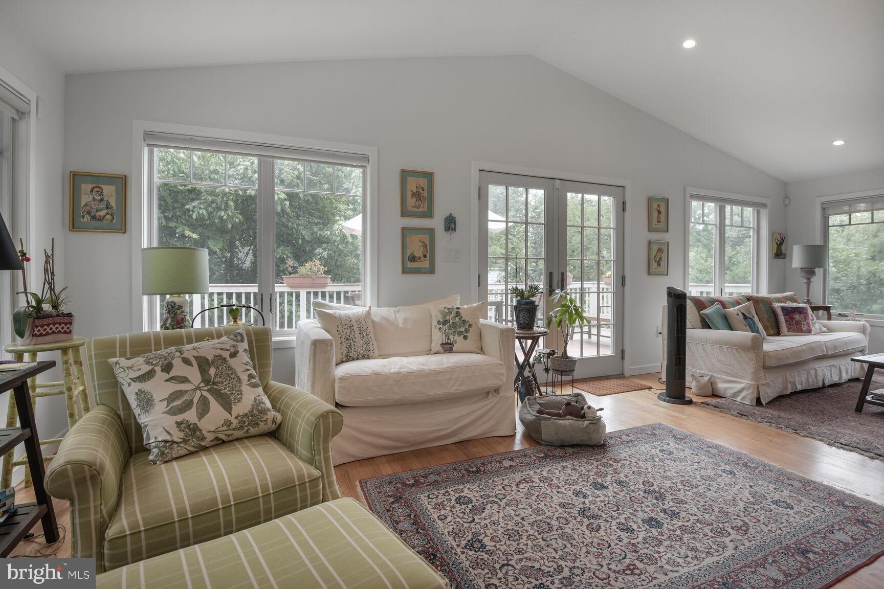 GLEN ECHO HEIGHTS - Residential