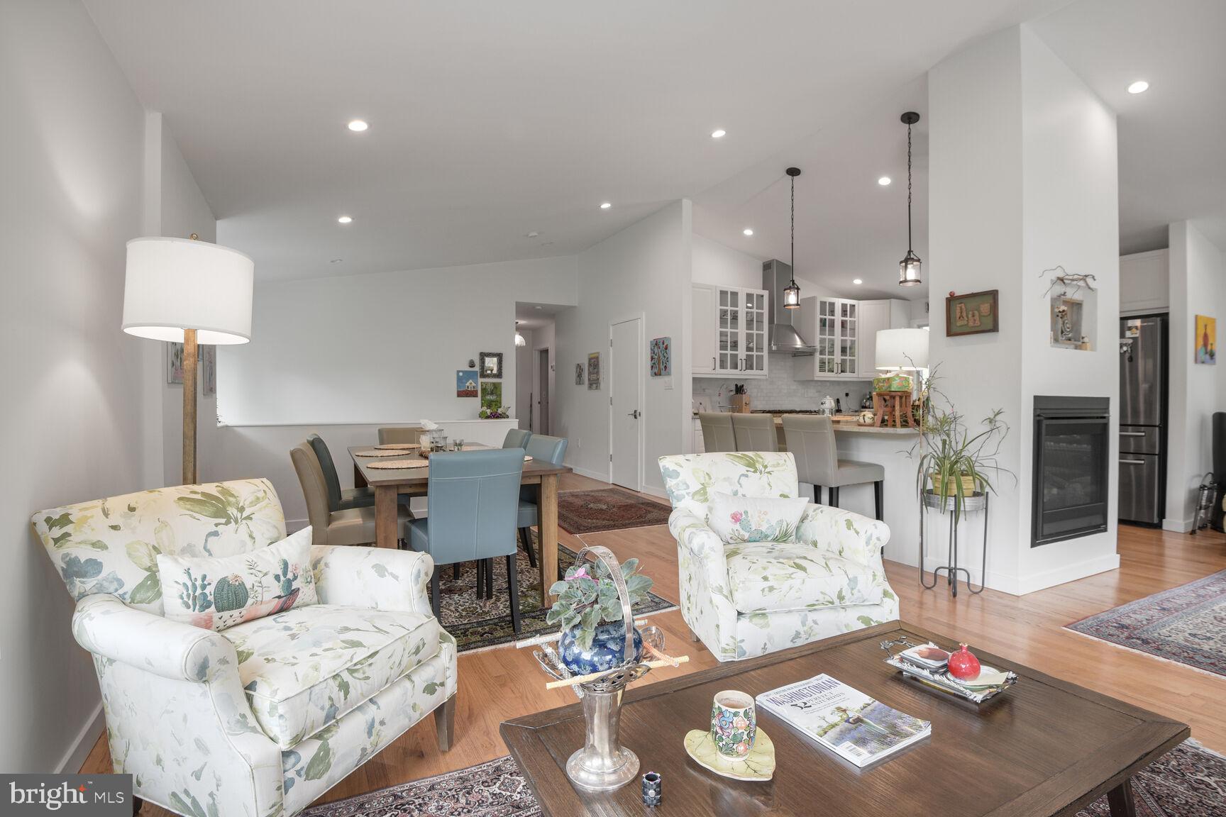 GLEN ECHO HEIGHTS - Residential