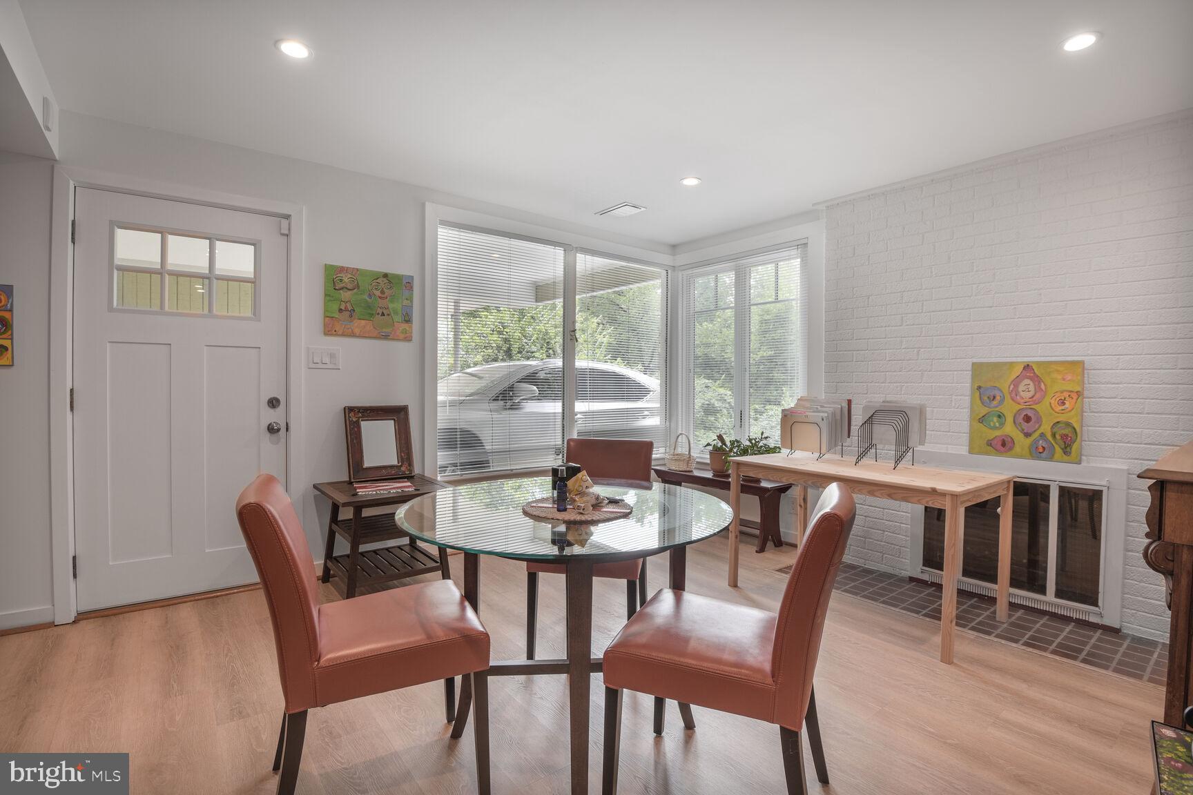 GLEN ECHO HEIGHTS - Residential