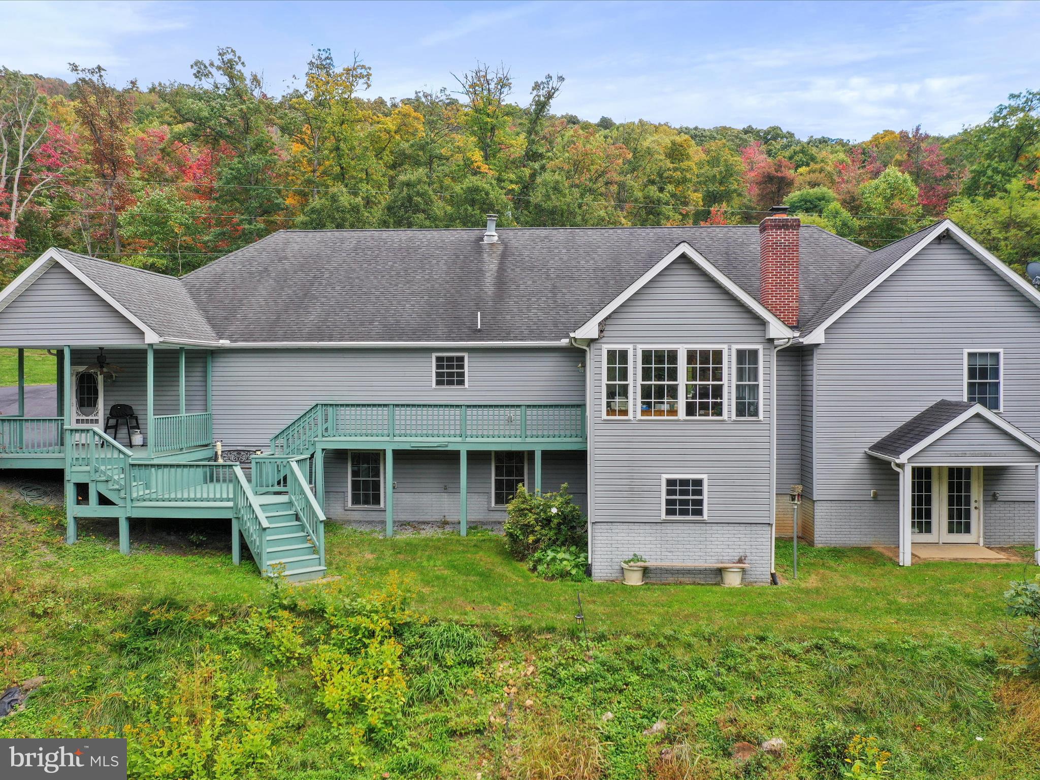 ROUND TOP ESTATES - Residential