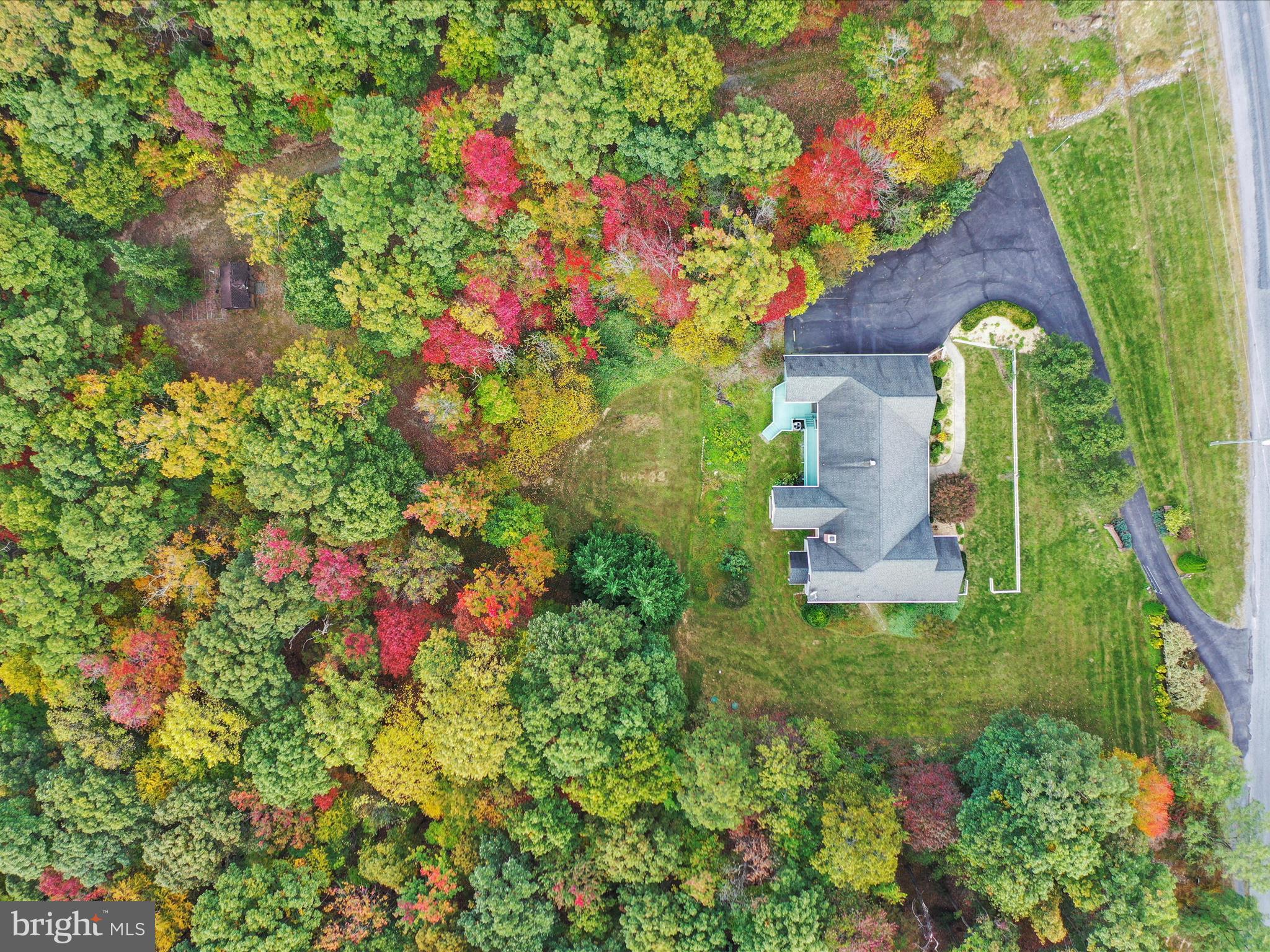 ROUND TOP ESTATES - Residential