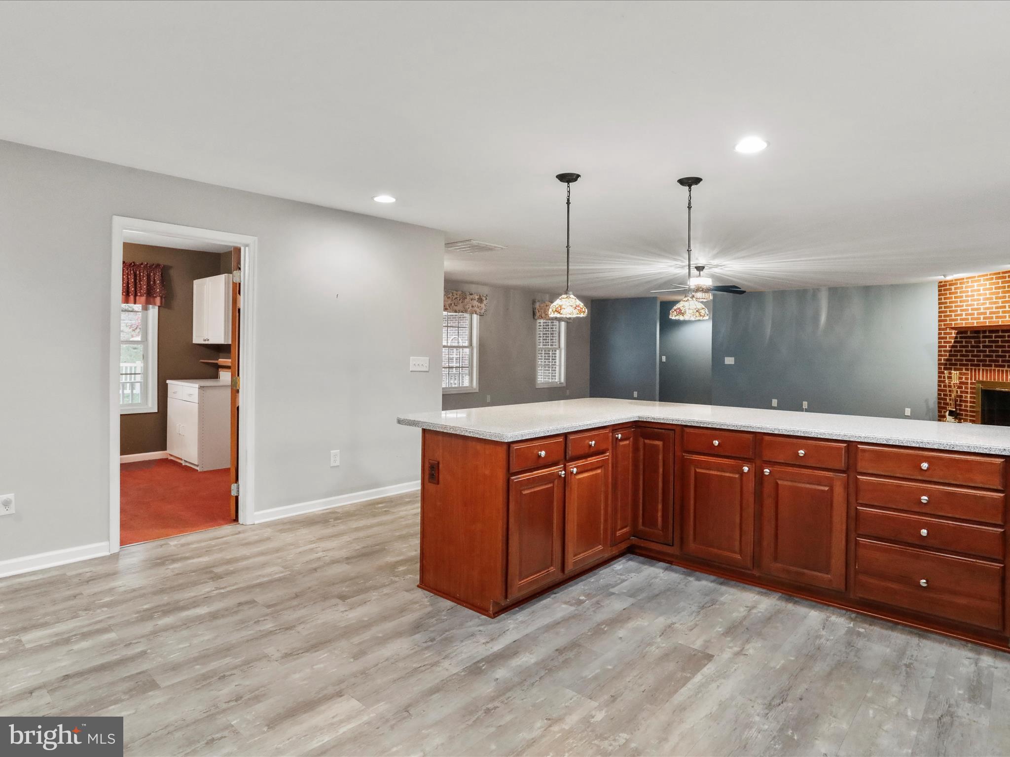 ROUND TOP ESTATES - Residential
