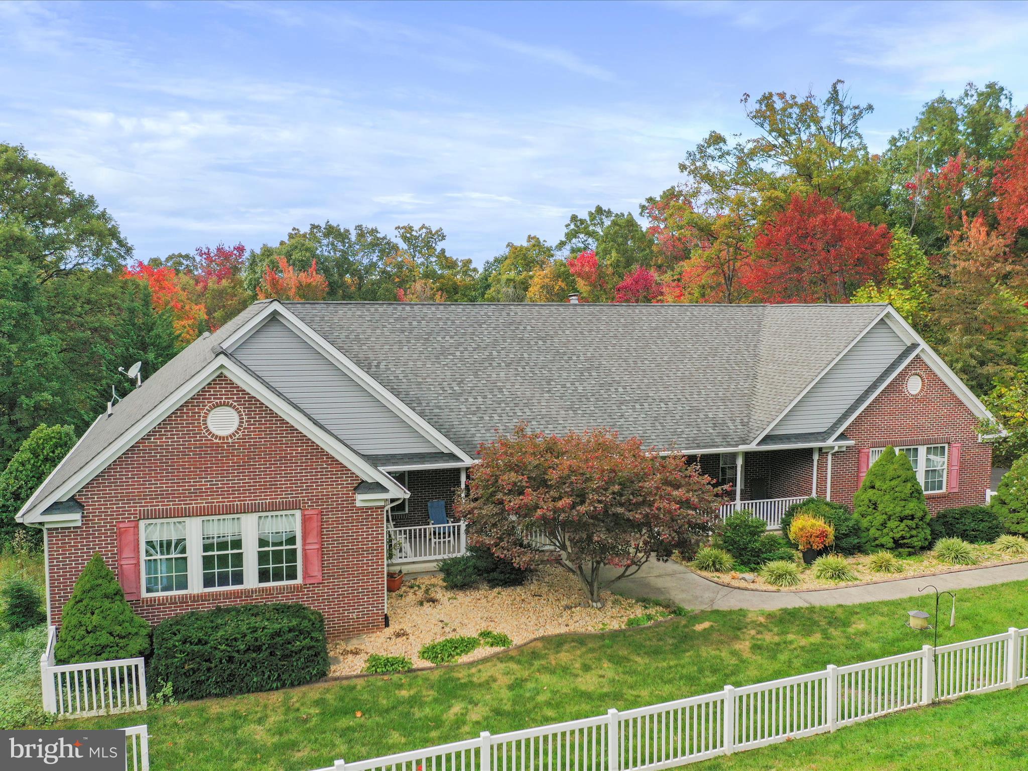 ROUND TOP ESTATES - Residential