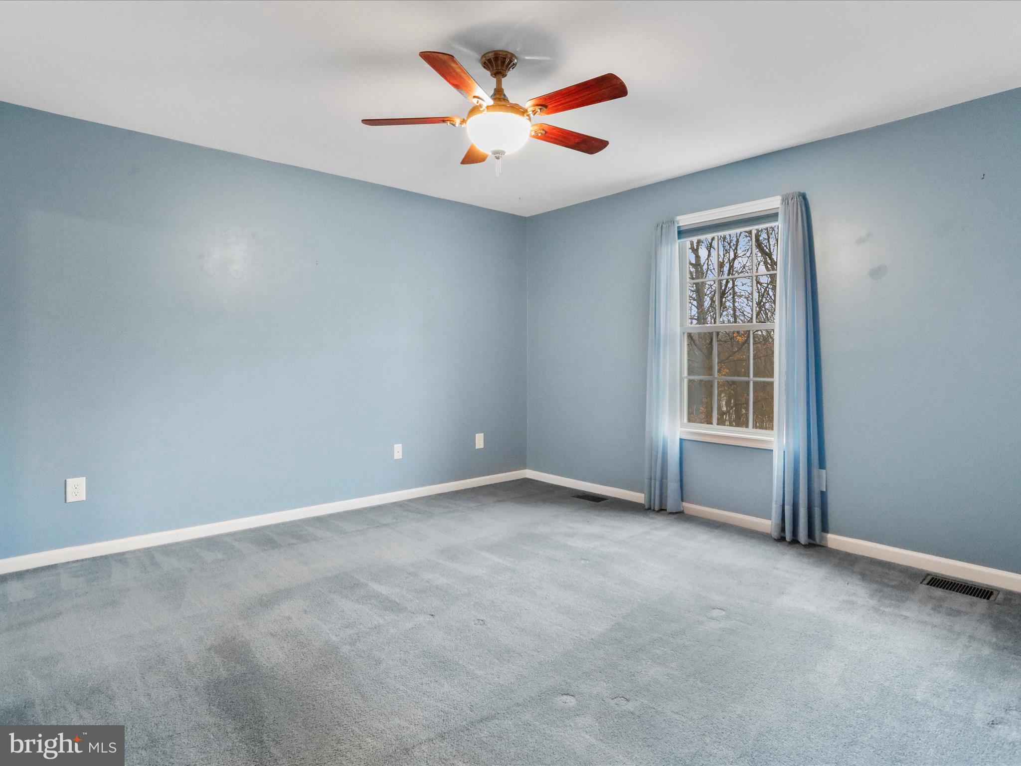 ROUND TOP ESTATES - Residential
