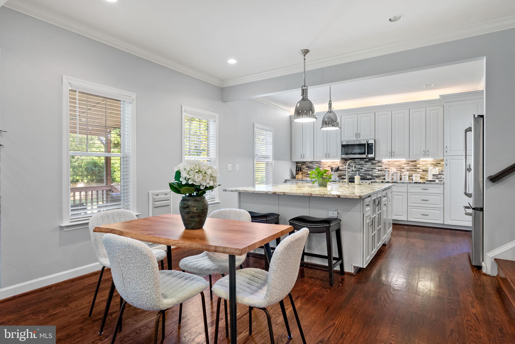 BRADDOCK ACRES - Residential