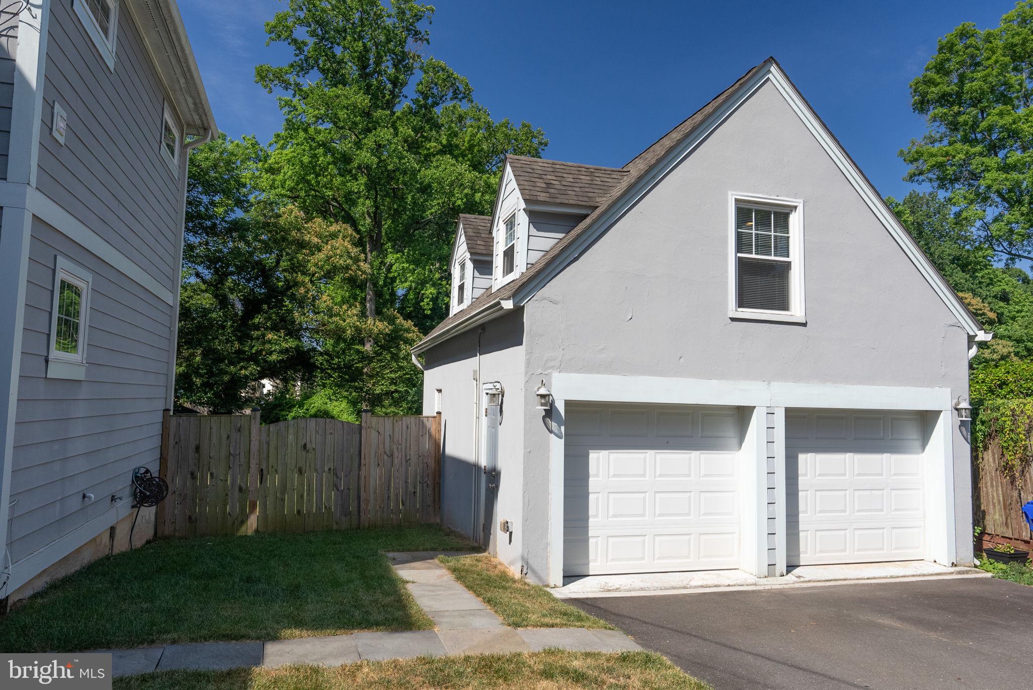 BRADDOCK ACRES - Residential