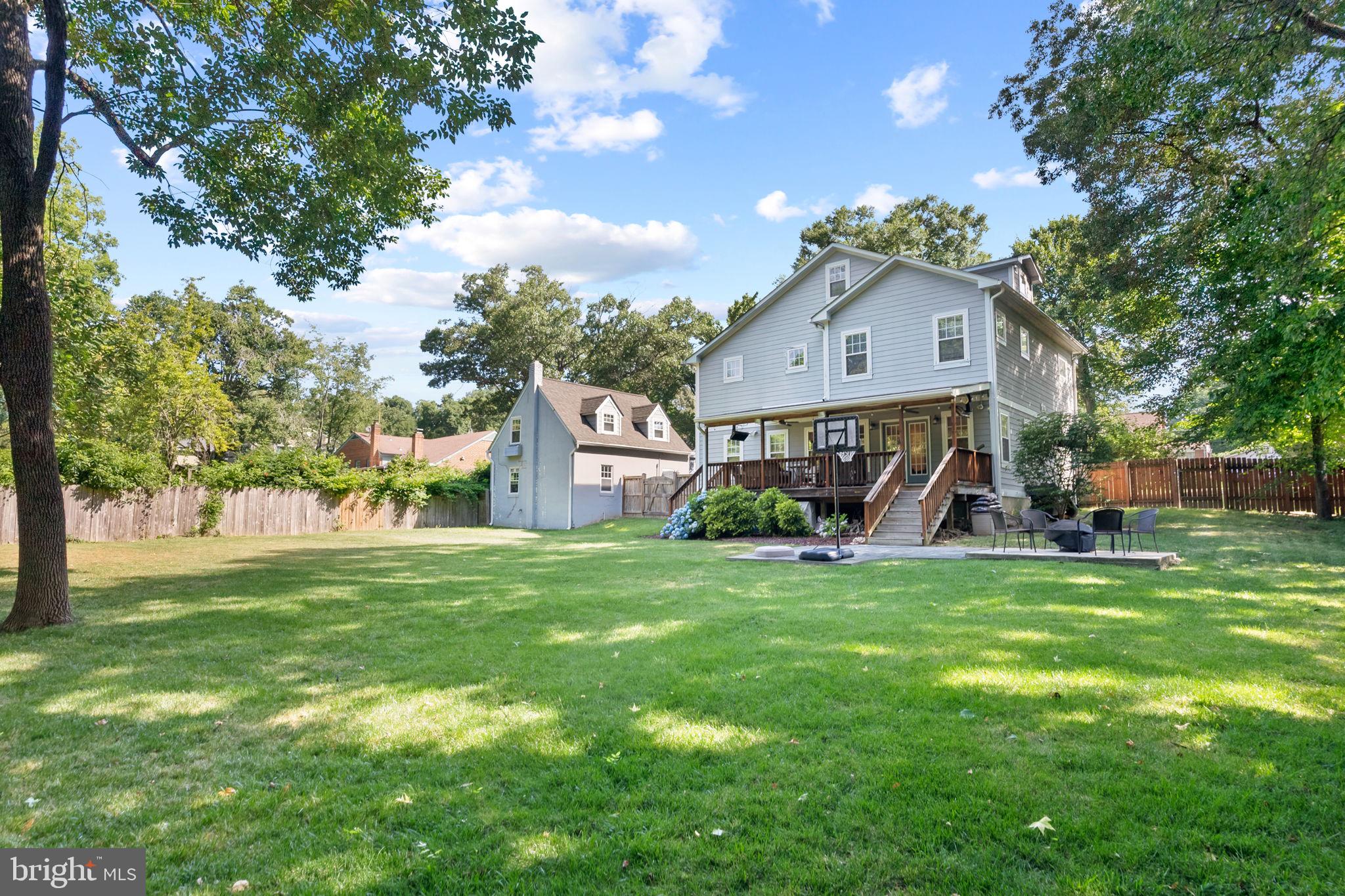 BRADDOCK ACRES - Residential