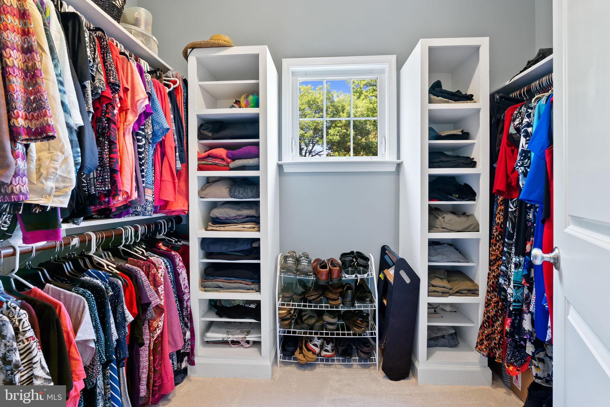 BRADDOCK ACRES - Residential