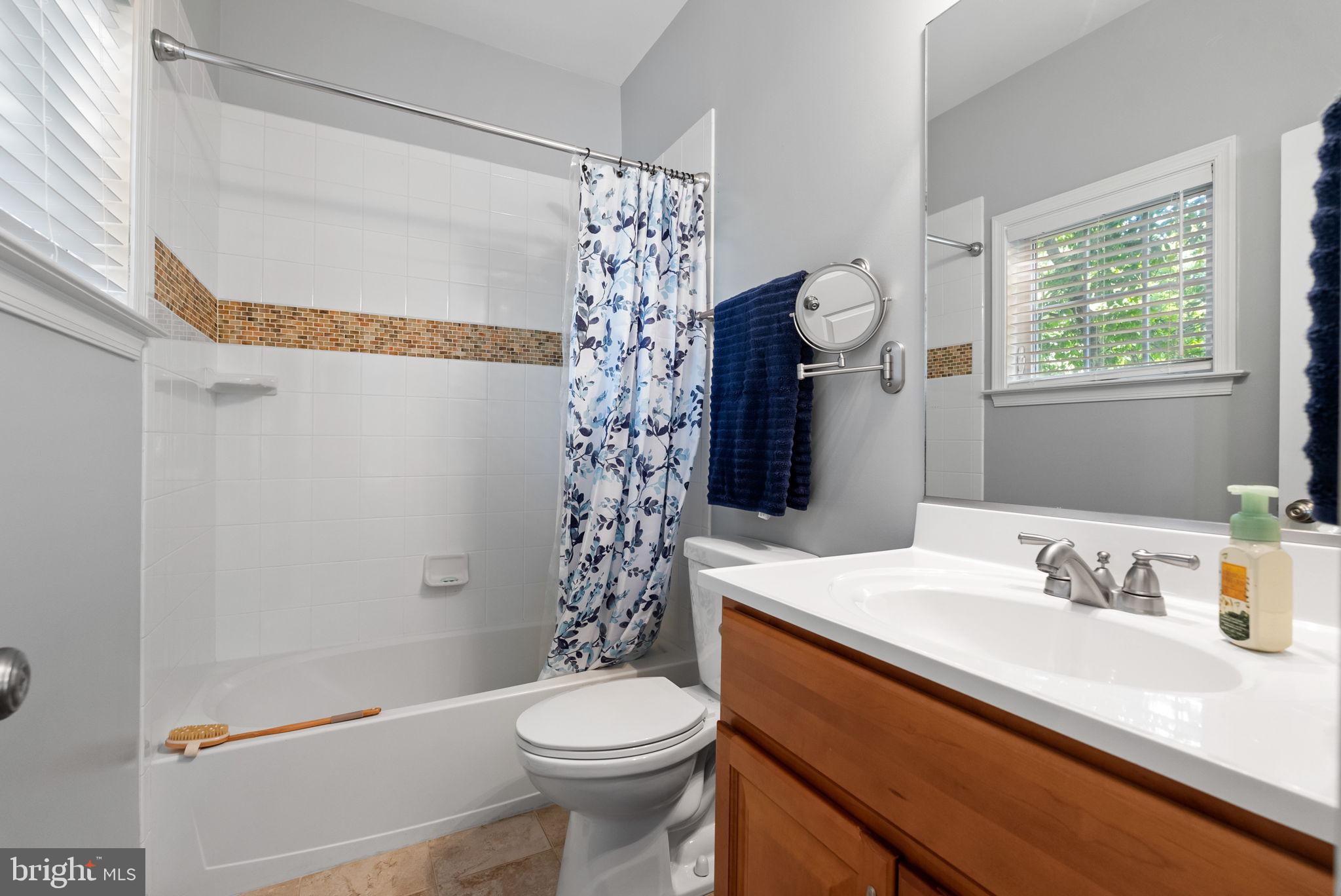 BRADDOCK ACRES - Residential