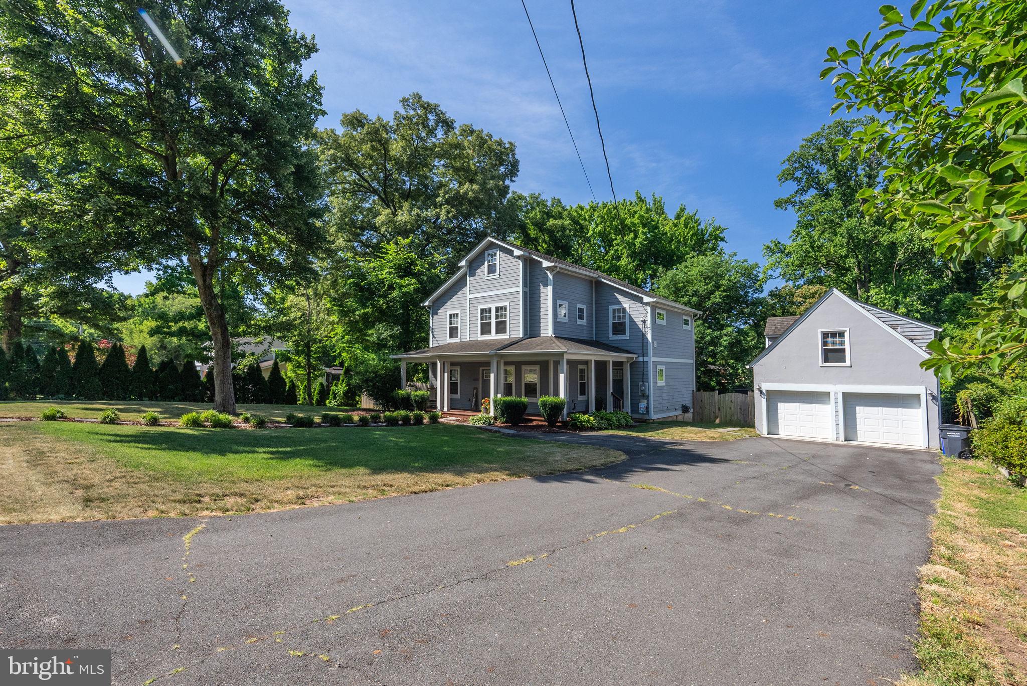 BRADDOCK ACRES - Residential