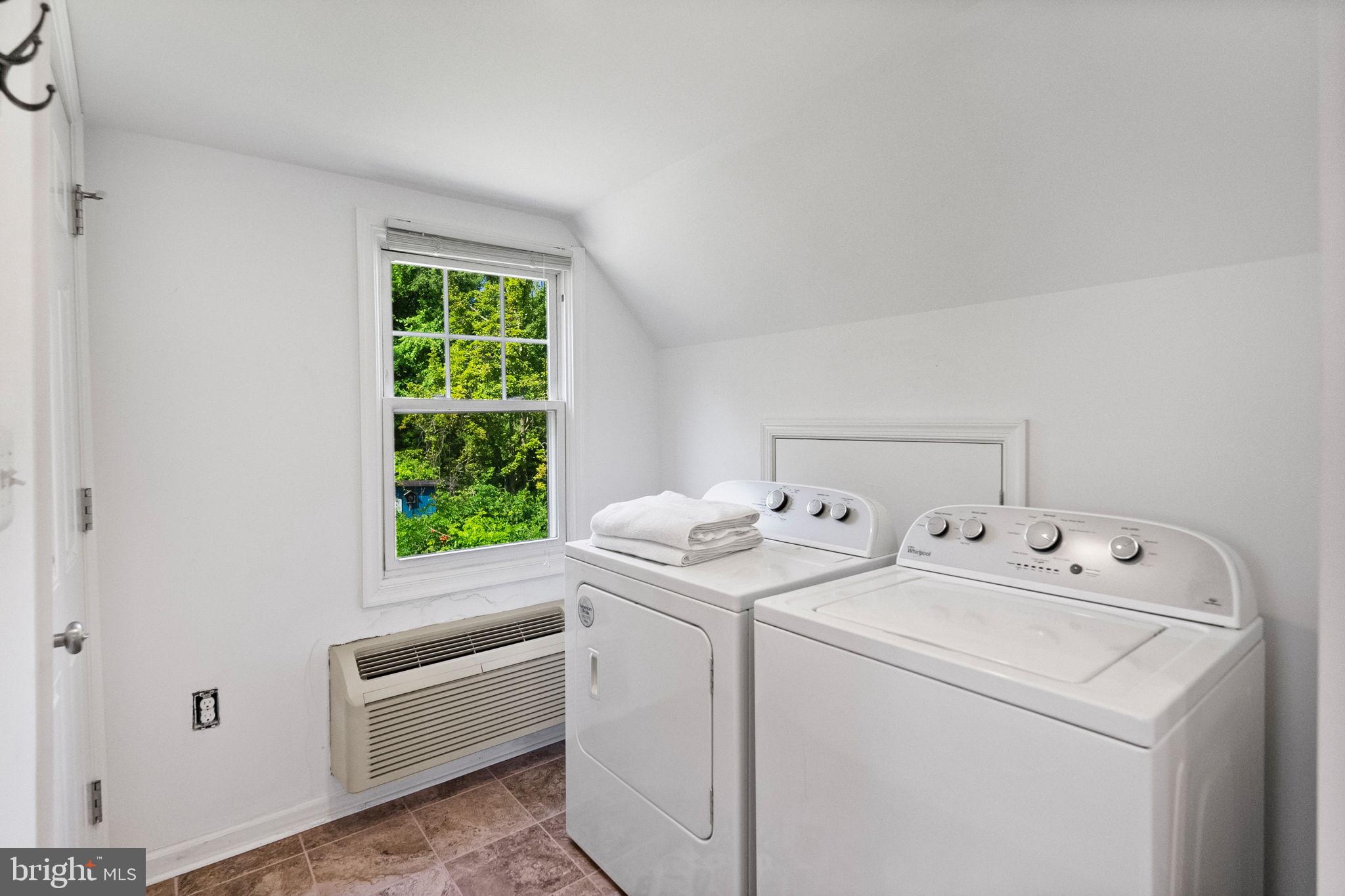 BRADDOCK ACRES - Residential