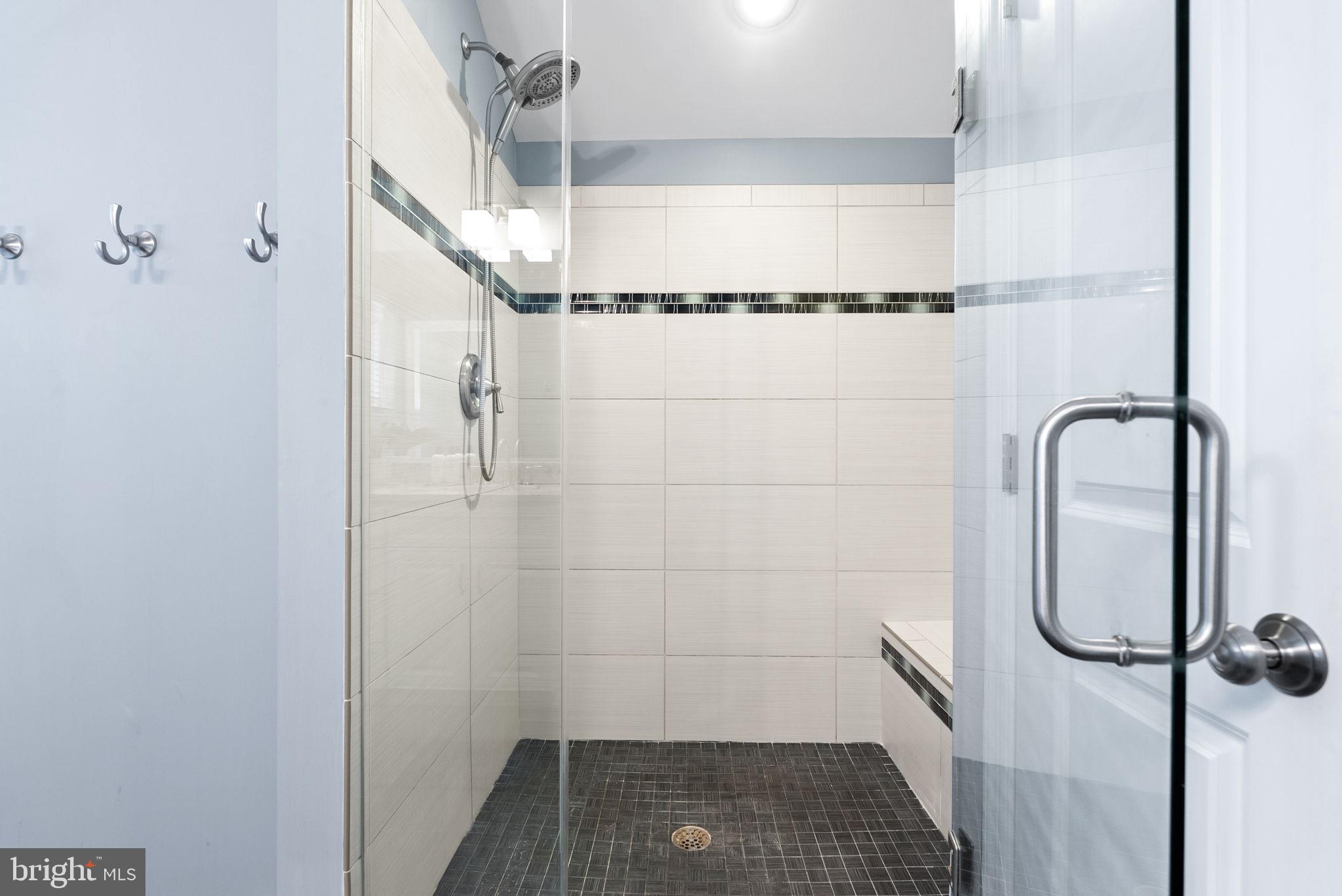 BRADDOCK ACRES - Residential