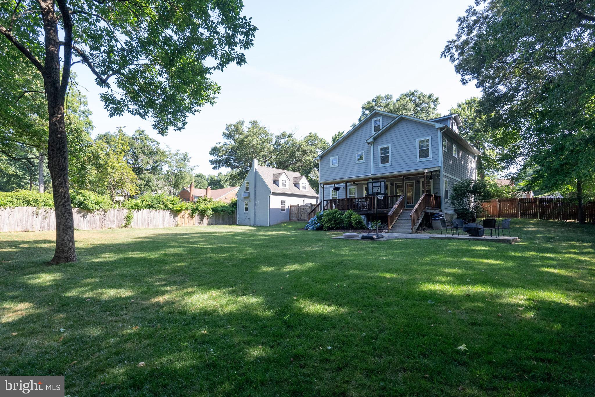 BRADDOCK ACRES - Residential