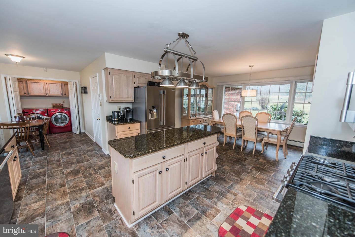 NOLLVILLE MANOR - Residential