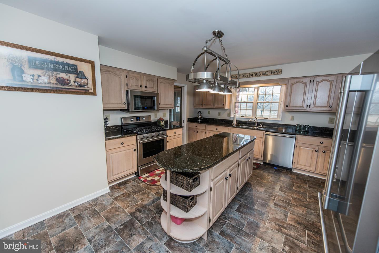 NOLLVILLE MANOR - Residential