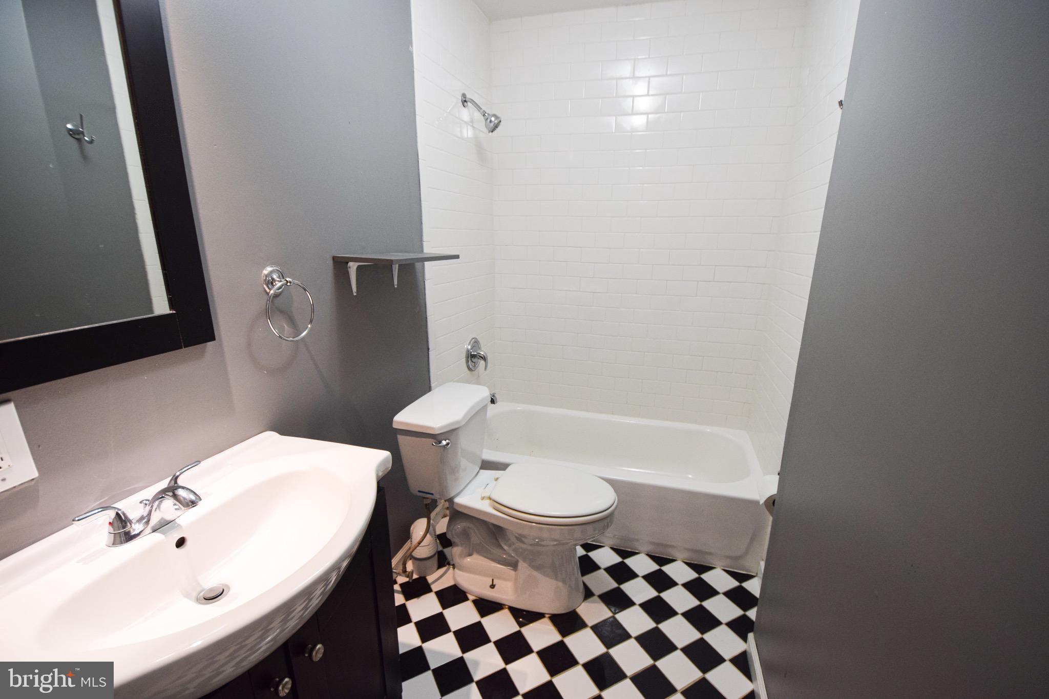 BREWERS HILL - Residential Lease