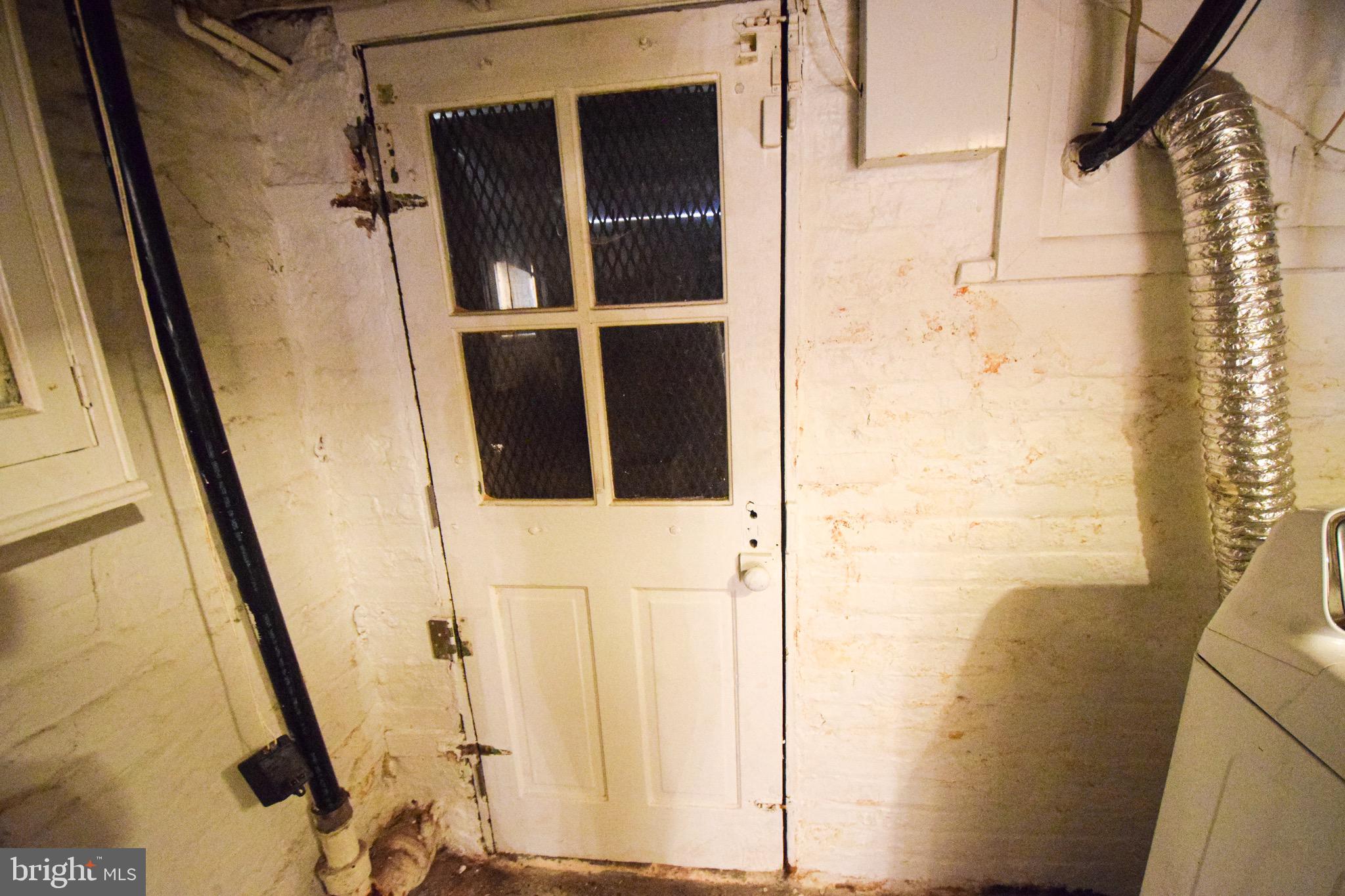 BREWERS HILL - Residential Lease