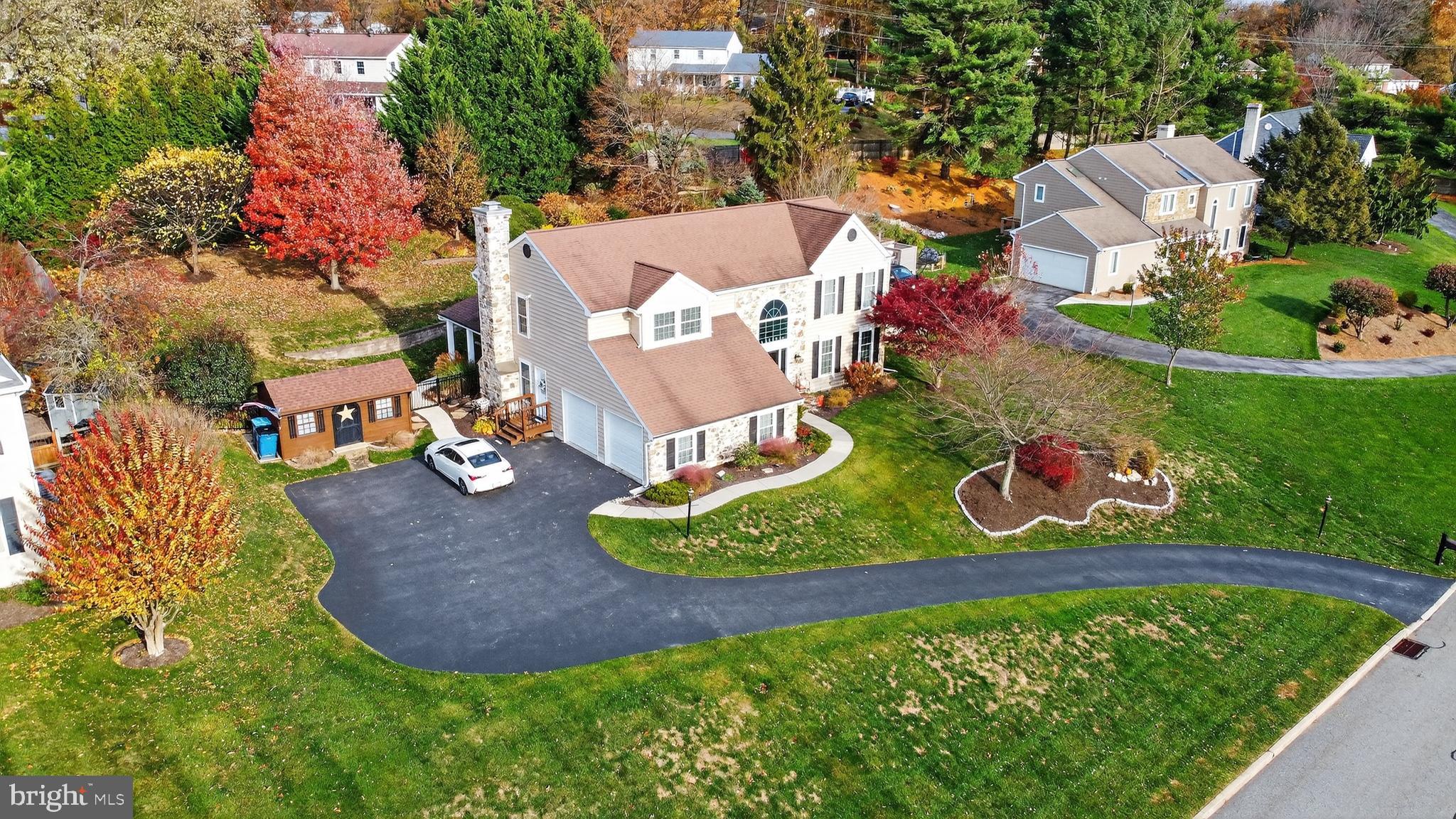 BROOKFIELD - Residential