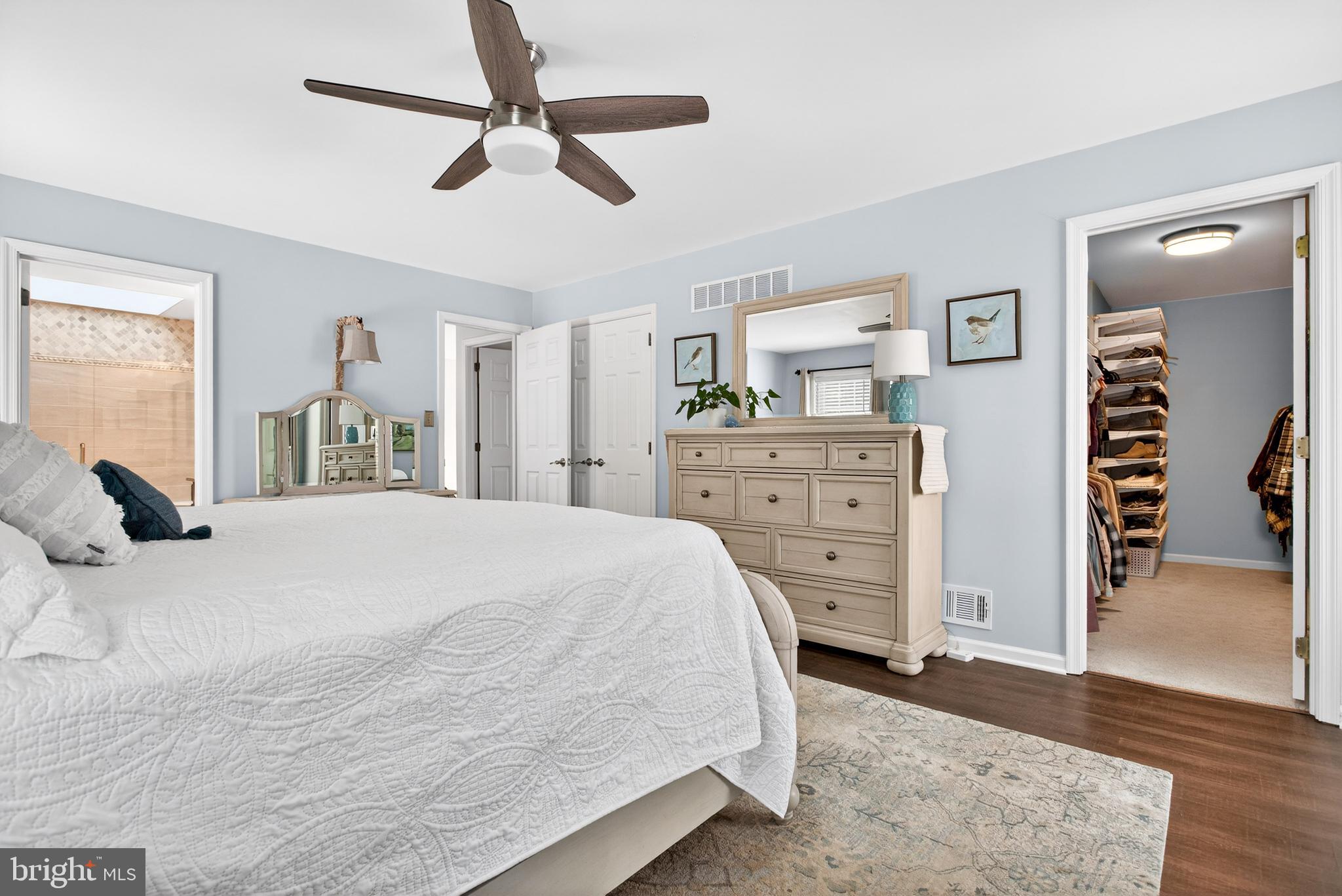 BROOKFIELD - Residential