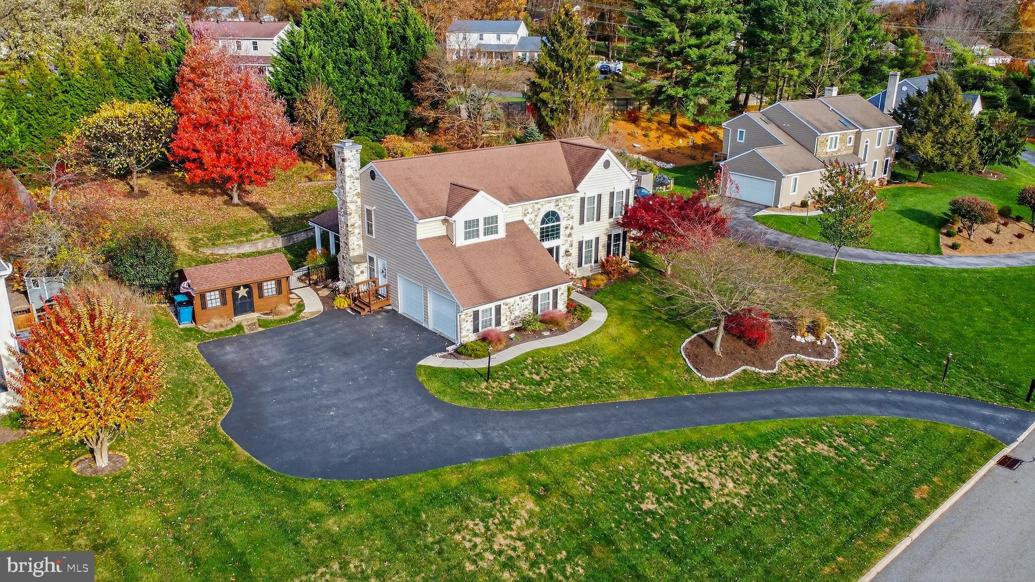 BROOKFIELD - Residential