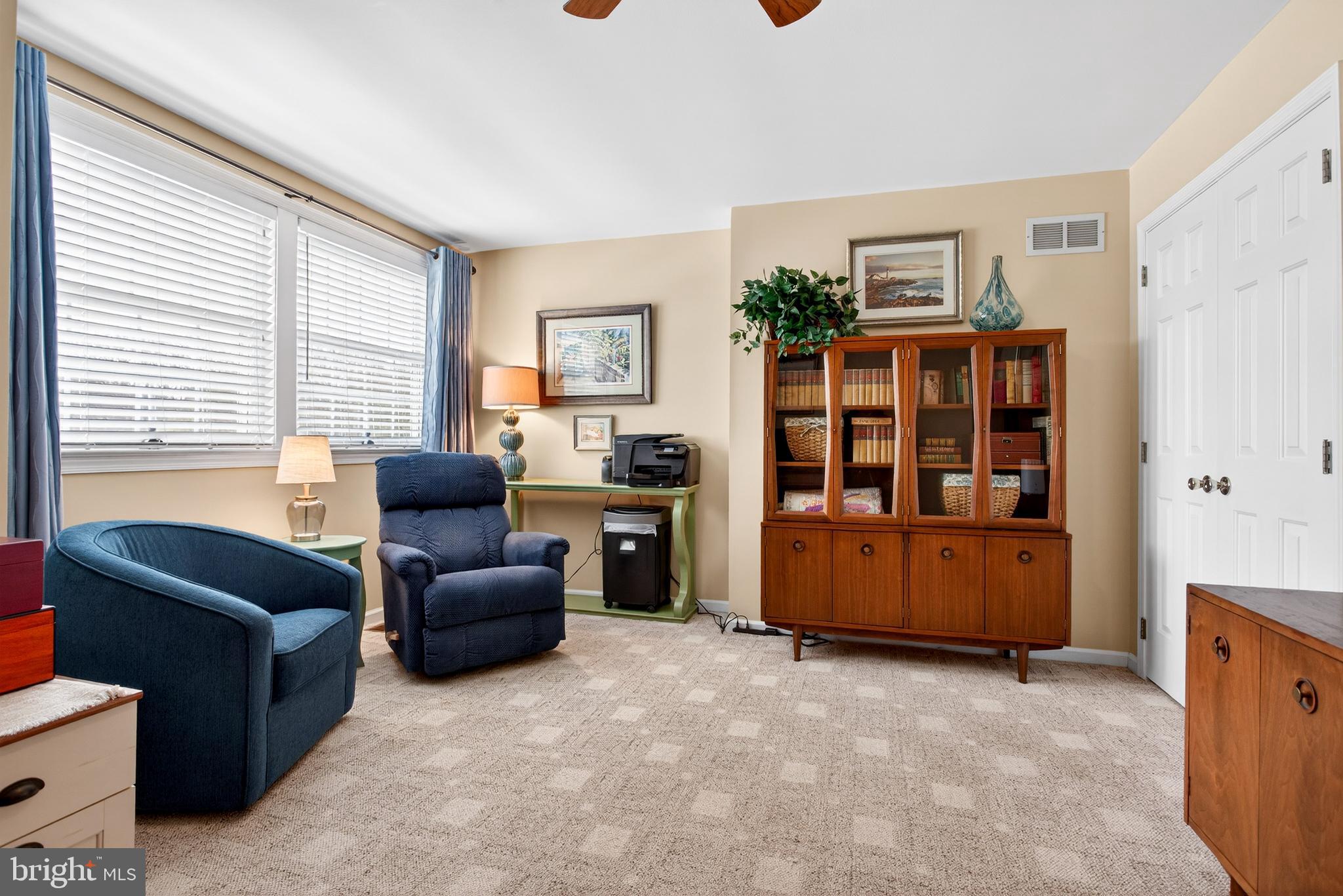 BROOKFIELD - Residential