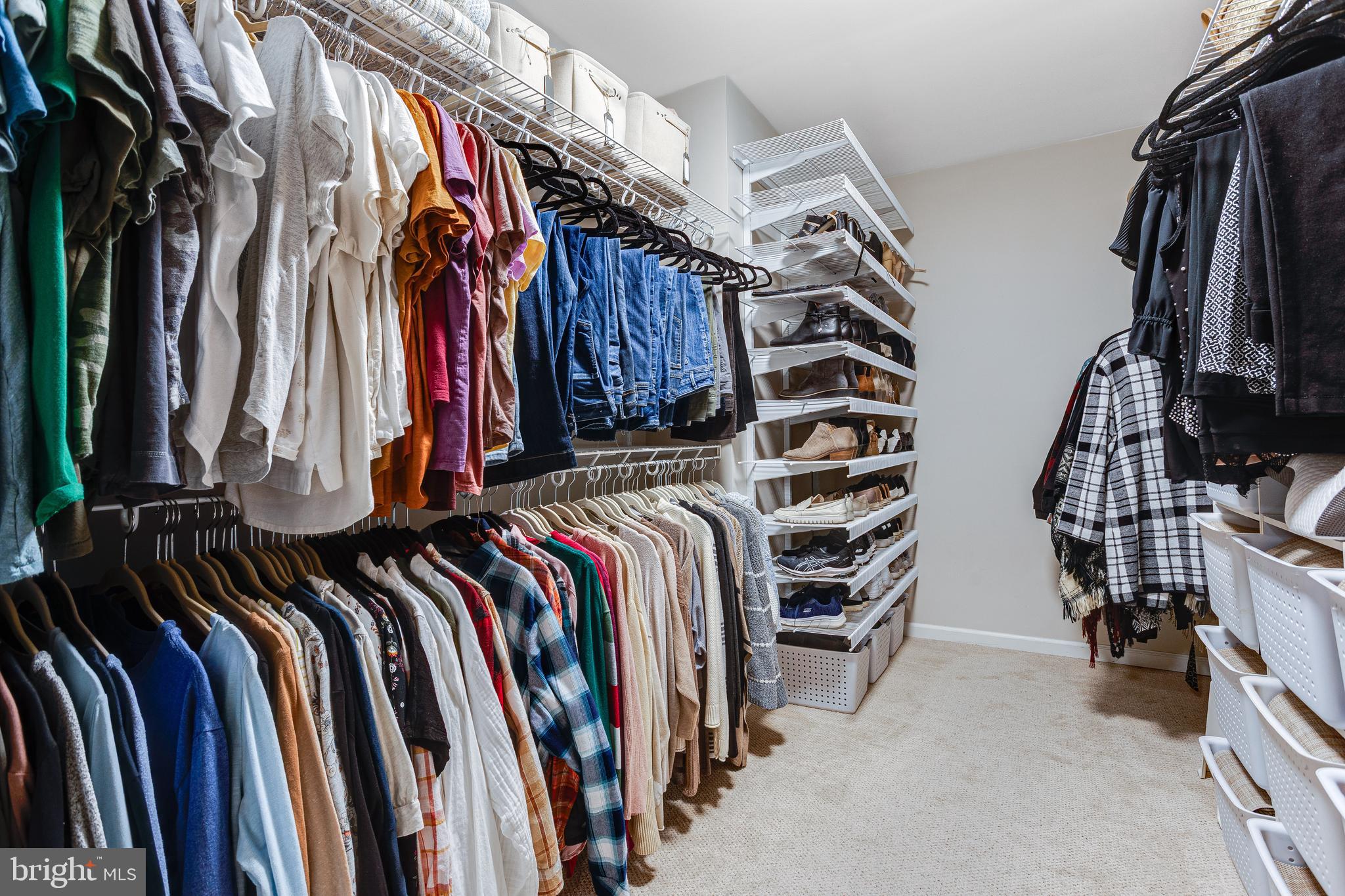 BROOKFIELD - Residential