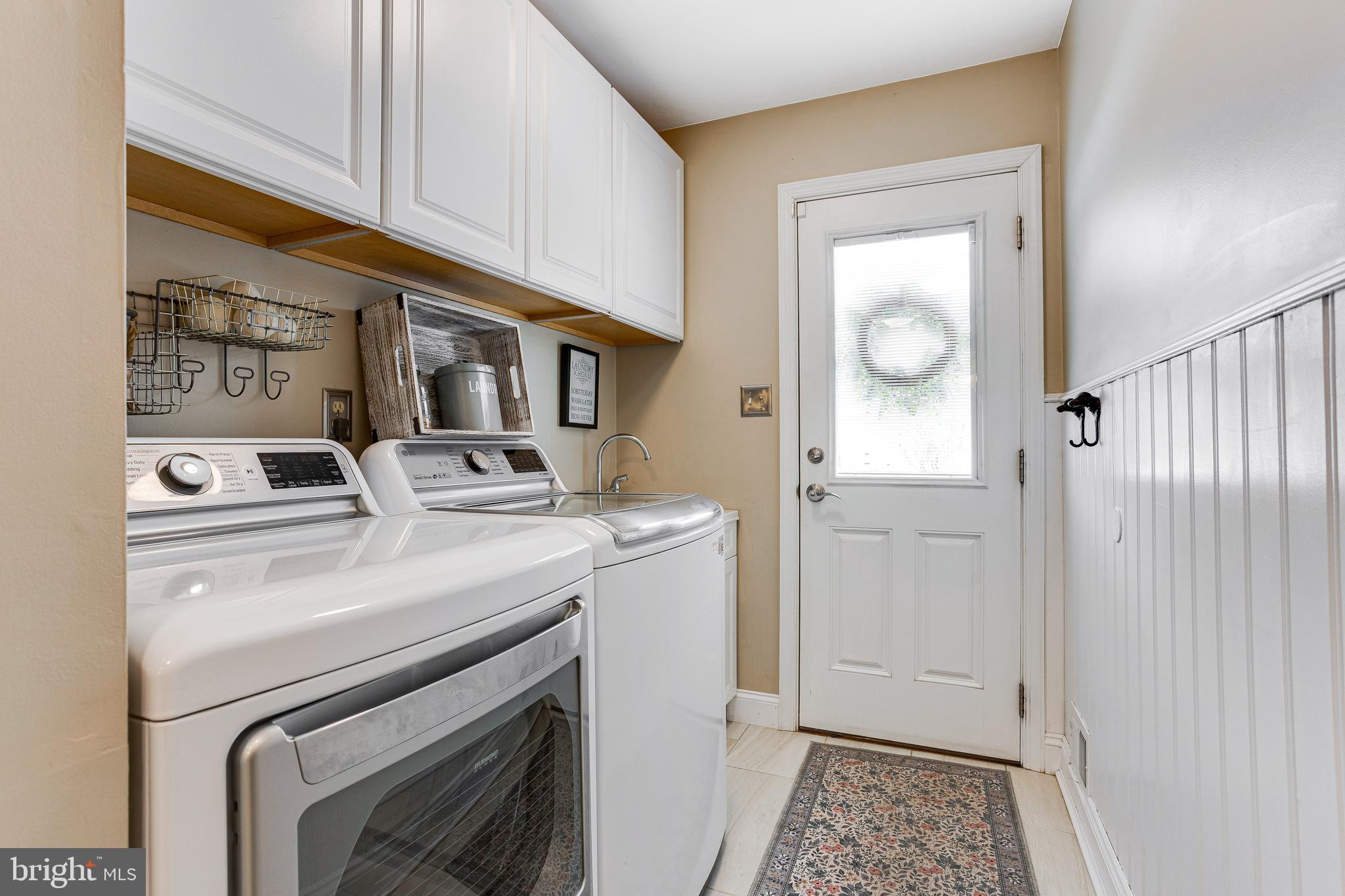 BROOKFIELD - Residential